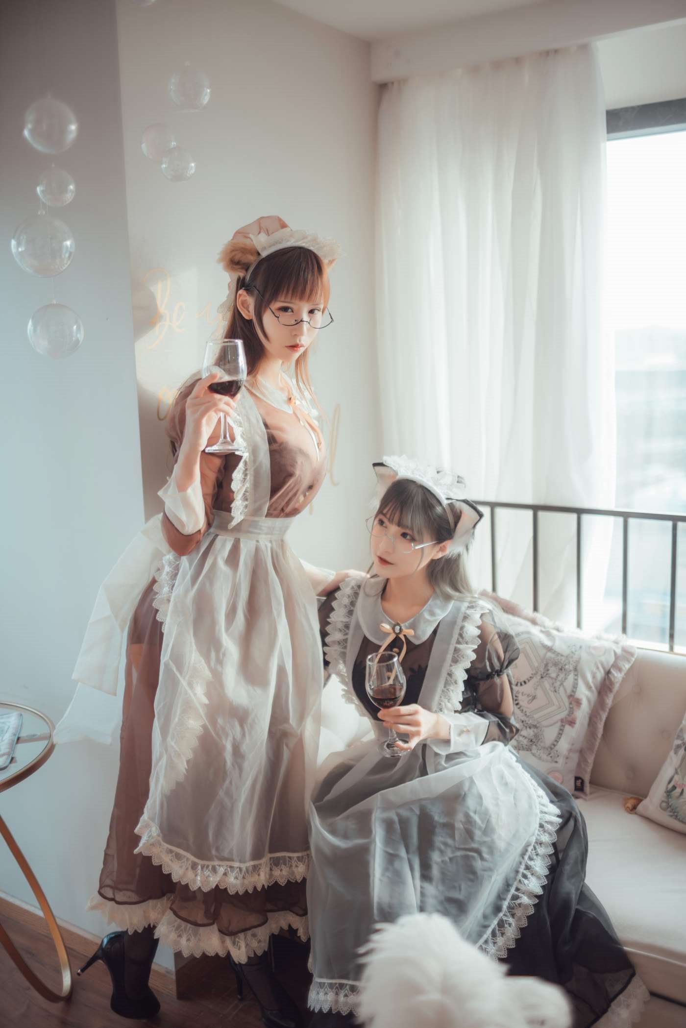 爱老师_PhD  x奶文x铁板烧鬼舞 透明女仆 [24P]插图1