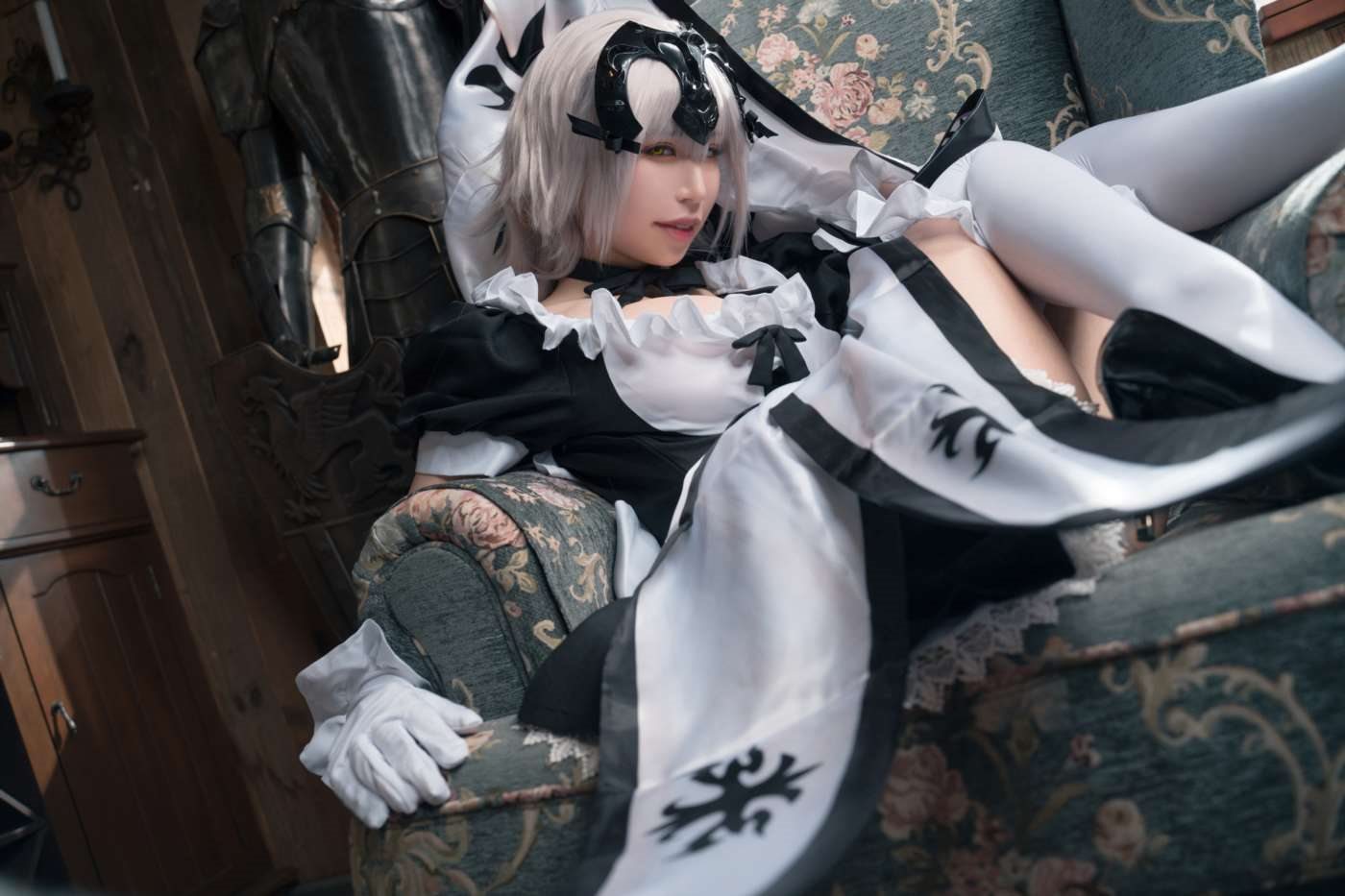爱老师_PhD  黑贞德 GK手办女仆 [14P]插图5