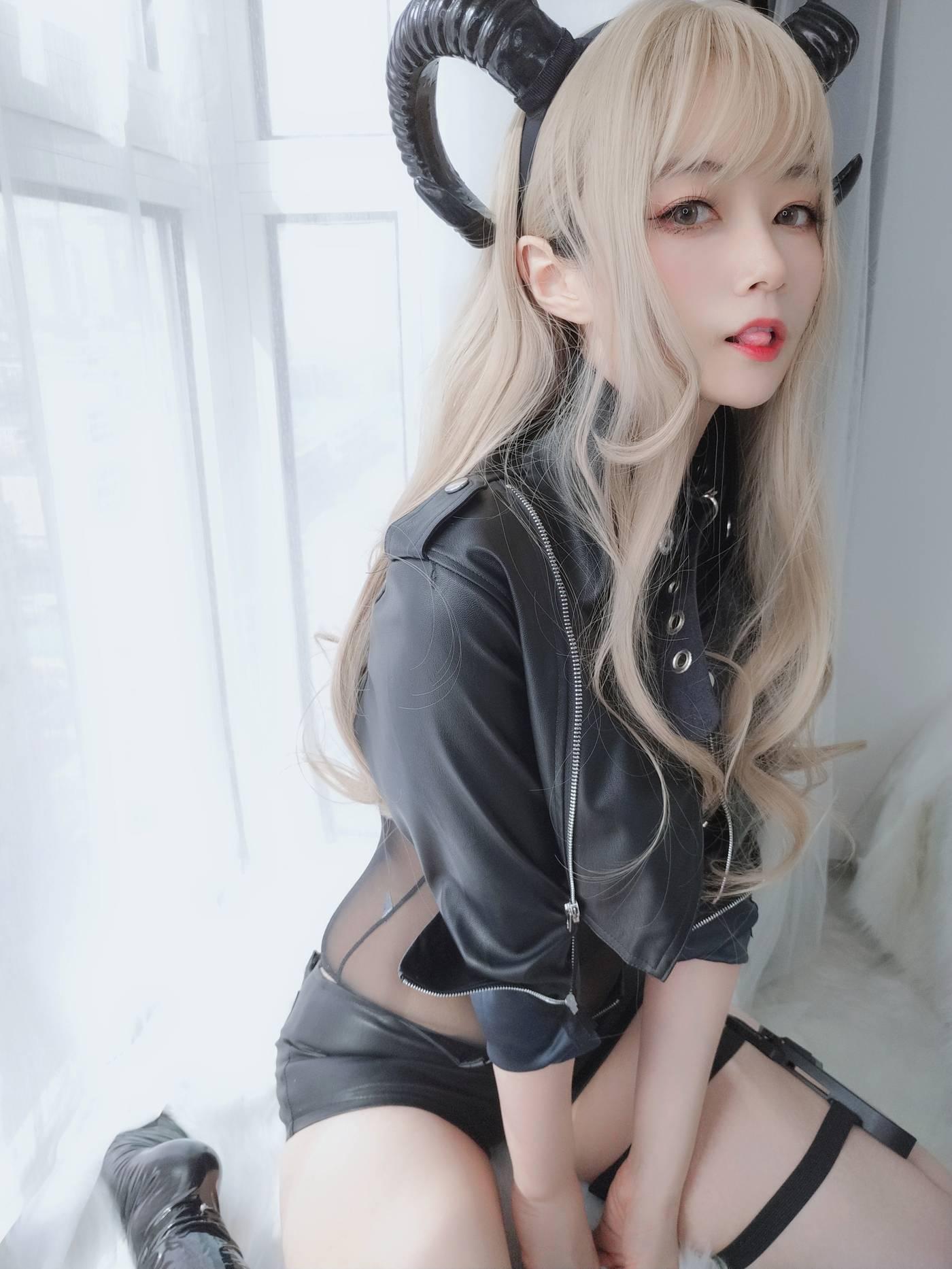 白银81 – NO.11 皮衣小恶魔[84P]插图5