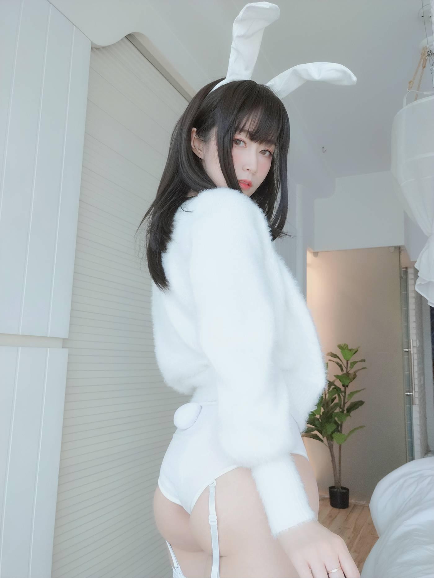 白银81 – 自撮り Vol.52 白丝兔子 [109P]插图5
