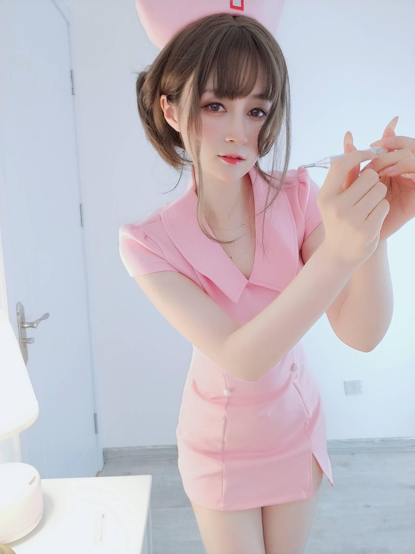 白银81 – NO.73 12月会员合集 (11期) -006 12-17 夜间的私人护士[24P]插图2