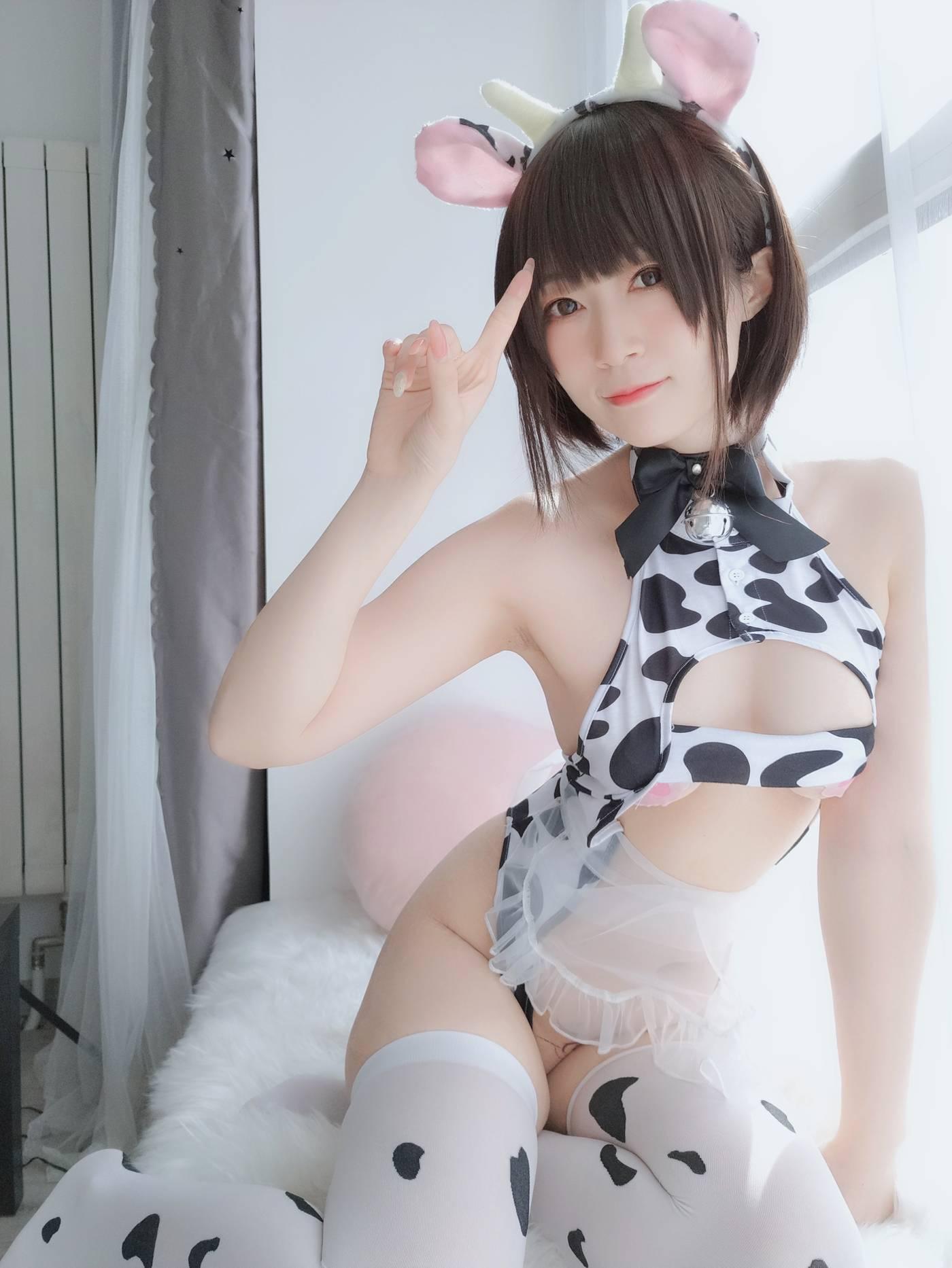 白银81 – 自撮り Vol.46 可爱奶牛 [100P]插图8