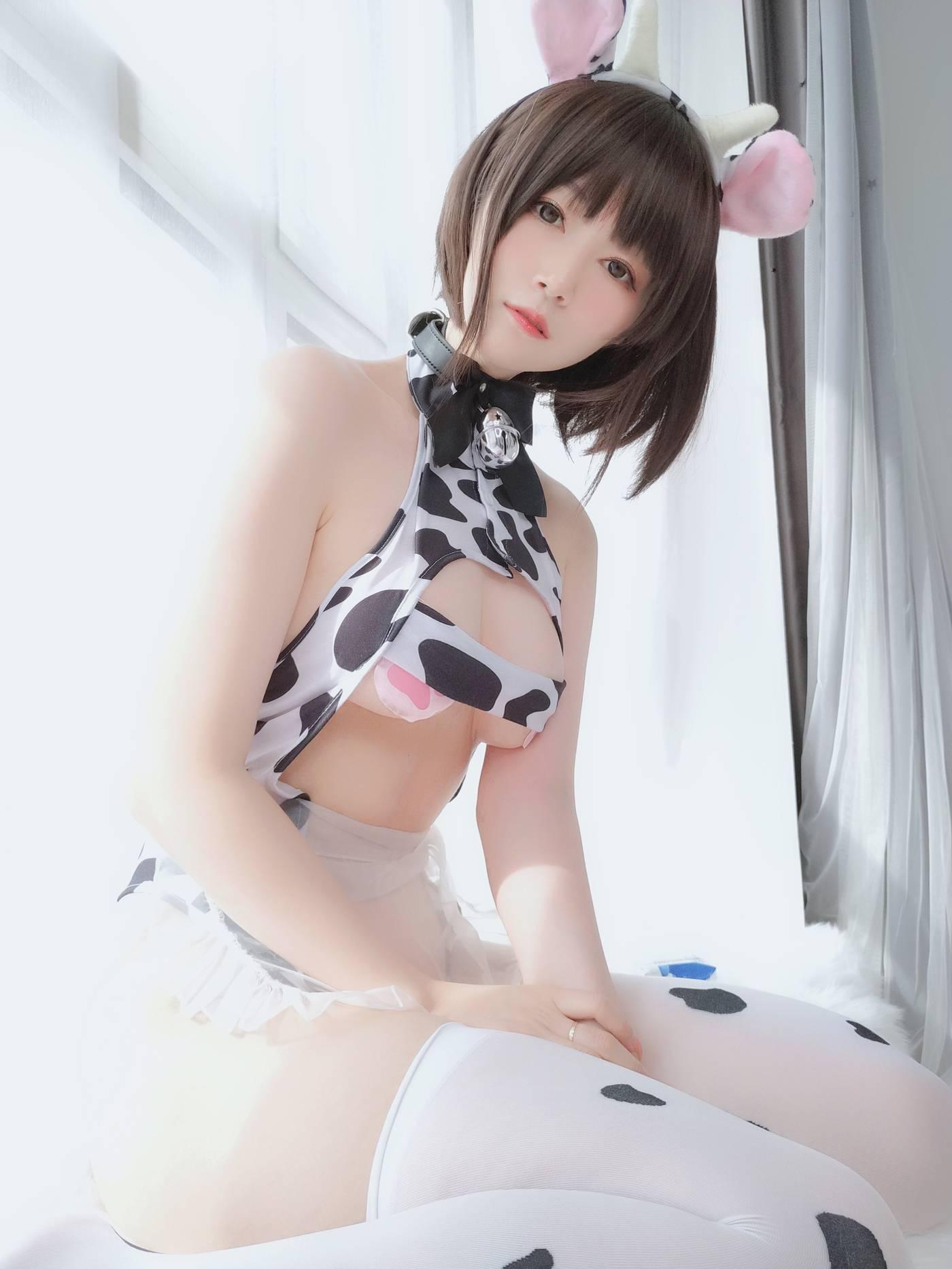 白银81 – 自撮り Vol.46 可爱奶牛 [100P]插图8