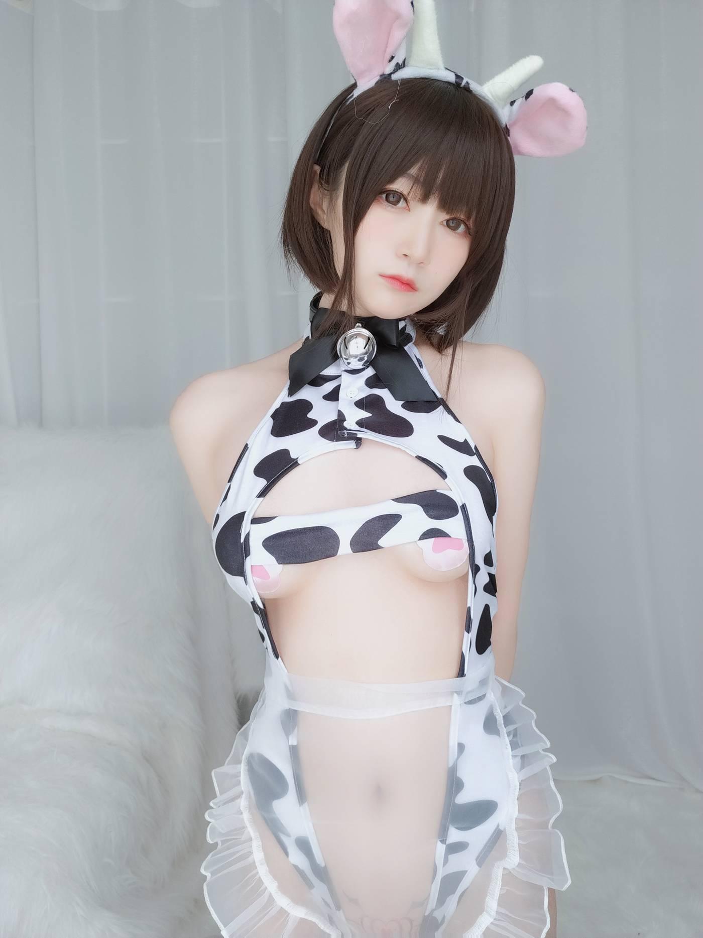 白银81 – 自撮り Vol.46 可爱奶牛 [100P]插图5