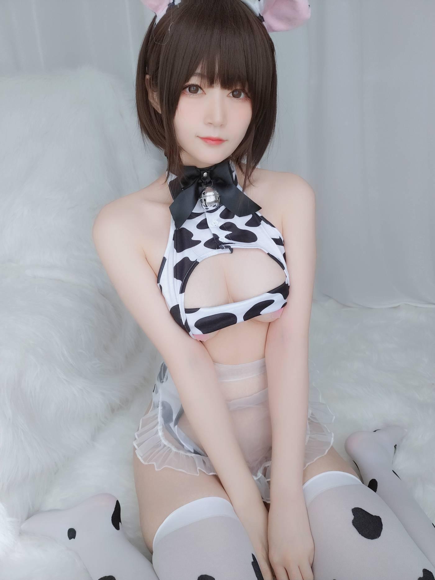白银81 – 自撮り Vol.46 可爱奶牛 [100P]插图6