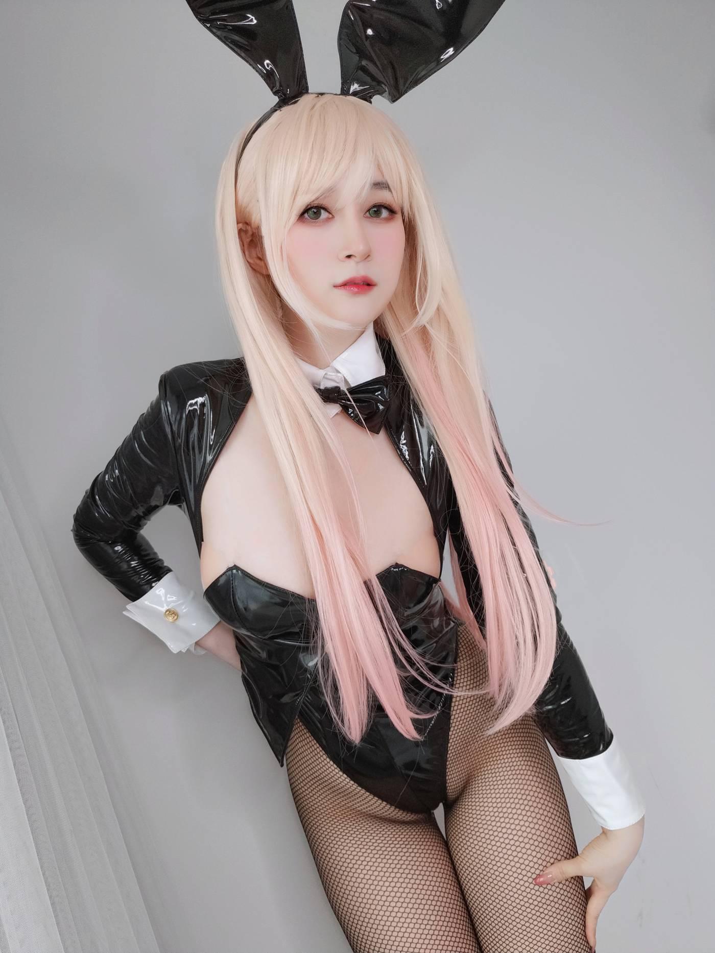 白银81 – NO.82 2022年09月会员合集 (24期) -020： バニーガールの足[15p-46M][15P]插图7
