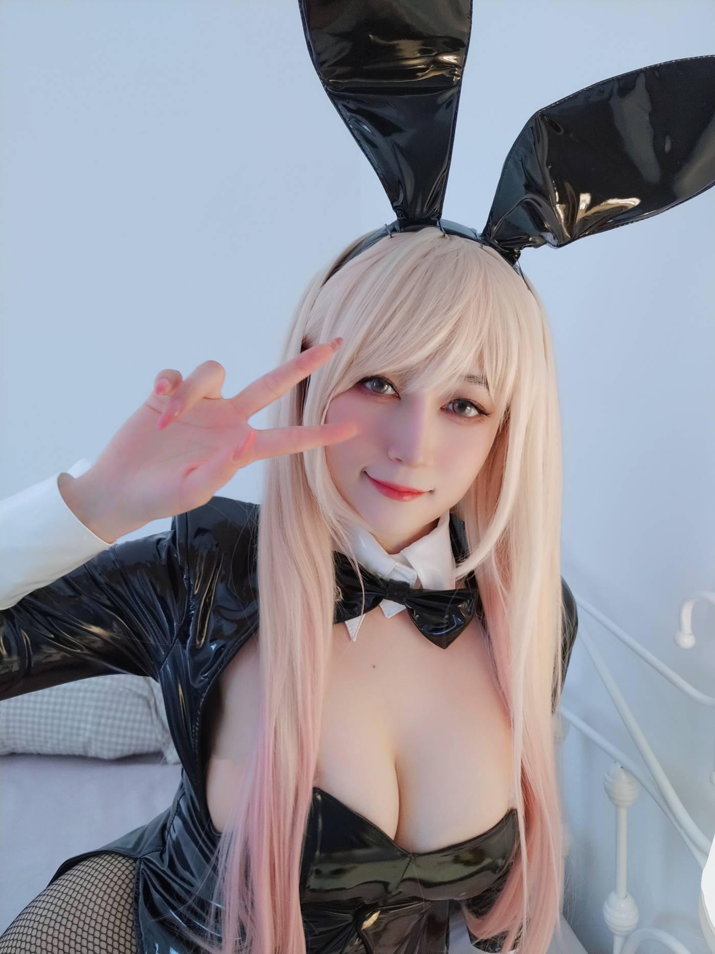 白银81 – NO.82 2022年09月会员合集 (24期) -020： バニーガールの足[15p-46M][15P]插图