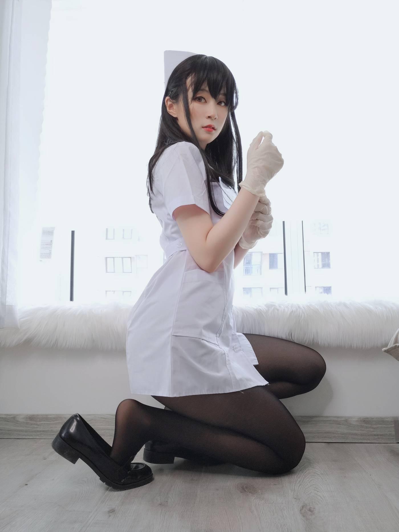 白银81 – NO.21 长发小护士[66P]插图