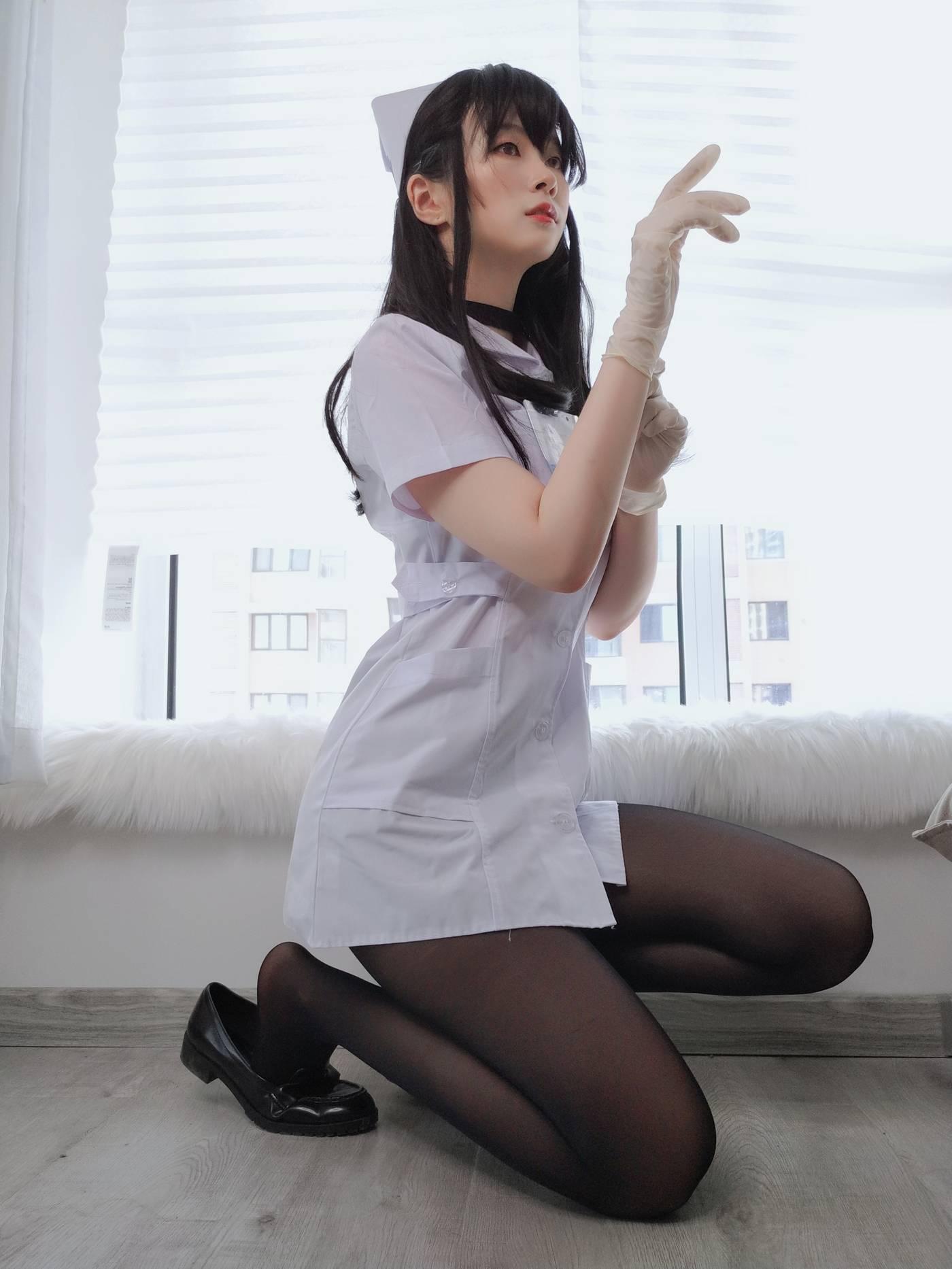 白银81 – NO.21 长发小护士[66P]插图3