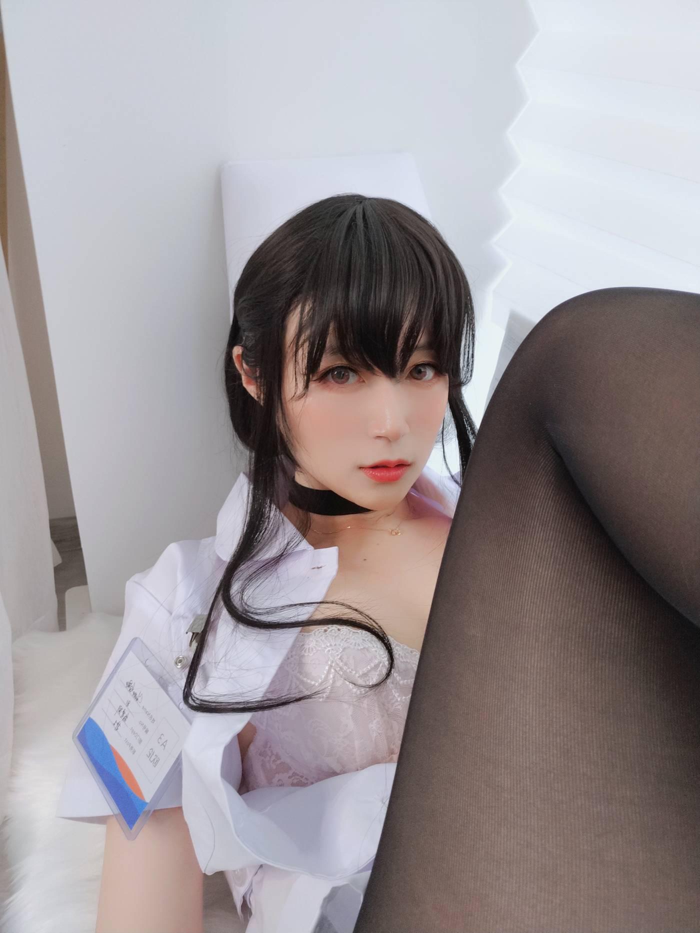 白银81 – NO.21 长发小护士[66P]插图1