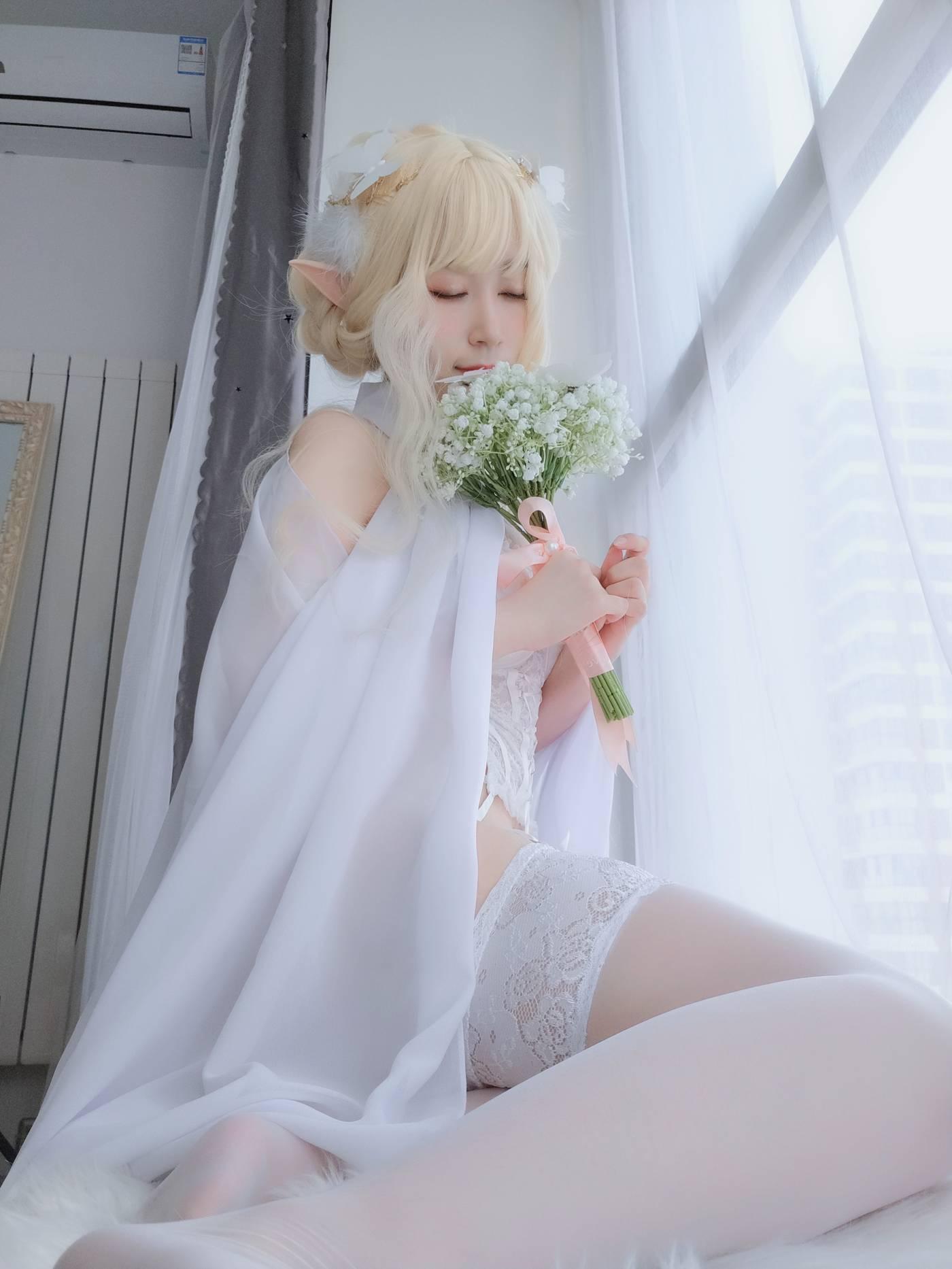 白银81 – 自撮り Vol.45 小白羊 [141P]插图1