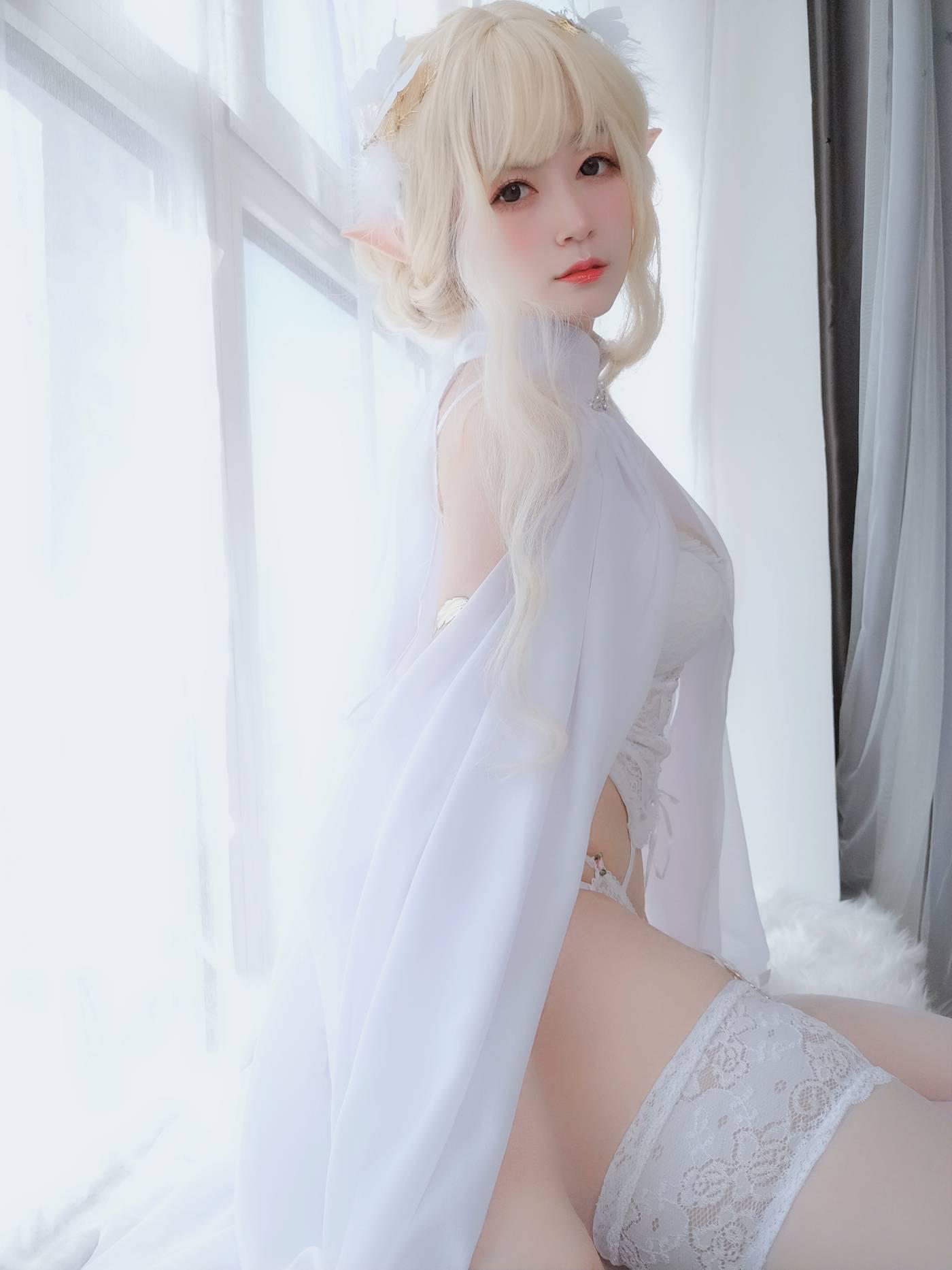 白银81 – 自撮り Vol.45 小白羊 [141P]插图2