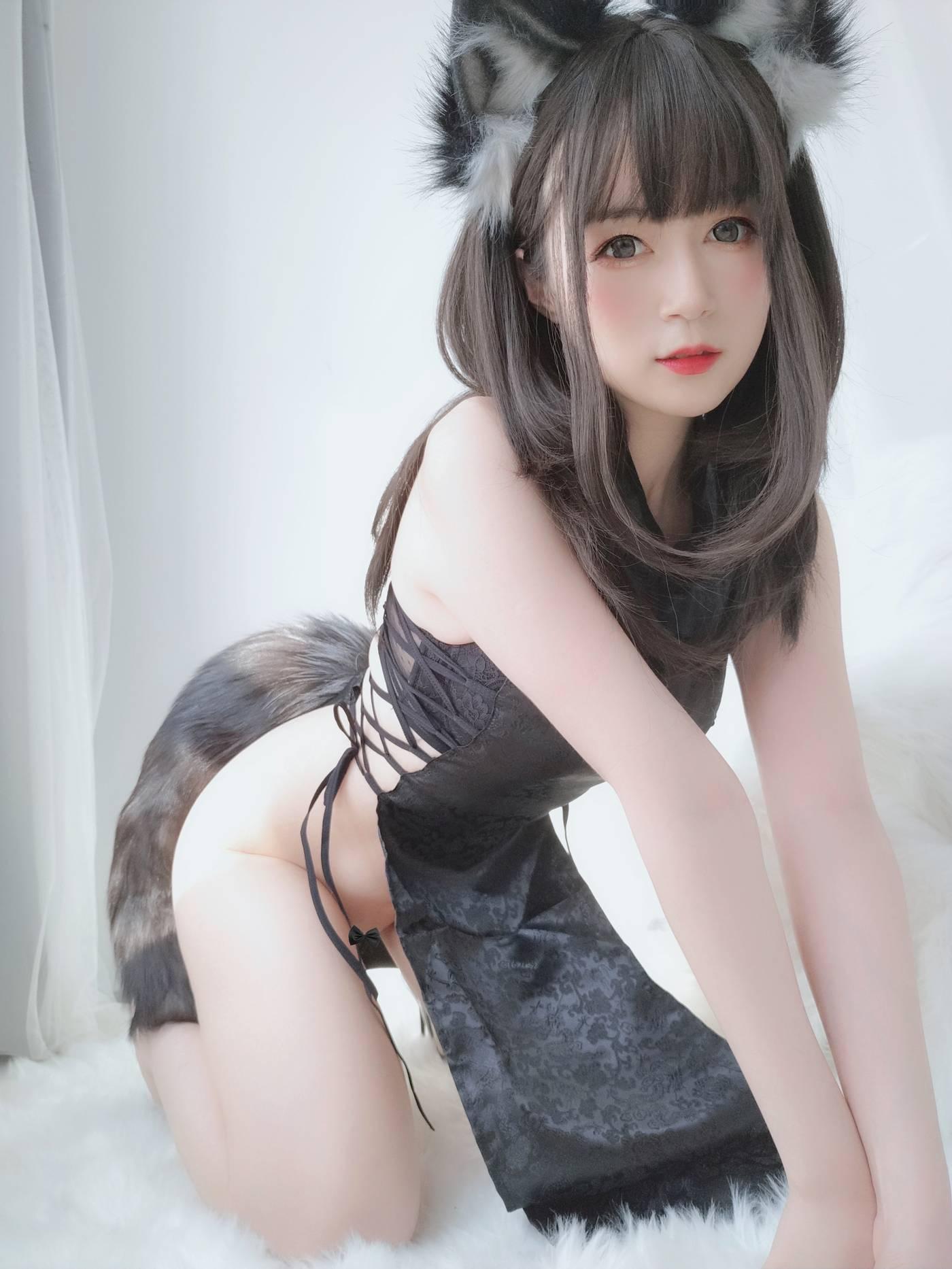 白银81 – NO.31 小黑狼[104P]插图1