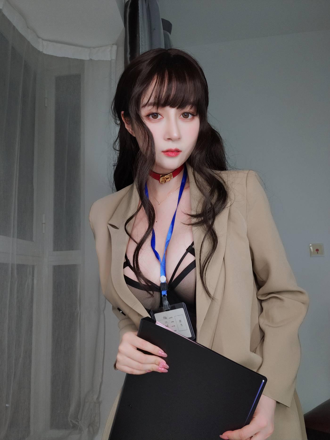 白银81 – NO.73 12月会员合集 (11期) -011 12-29 残業中 ing[25P]插图1