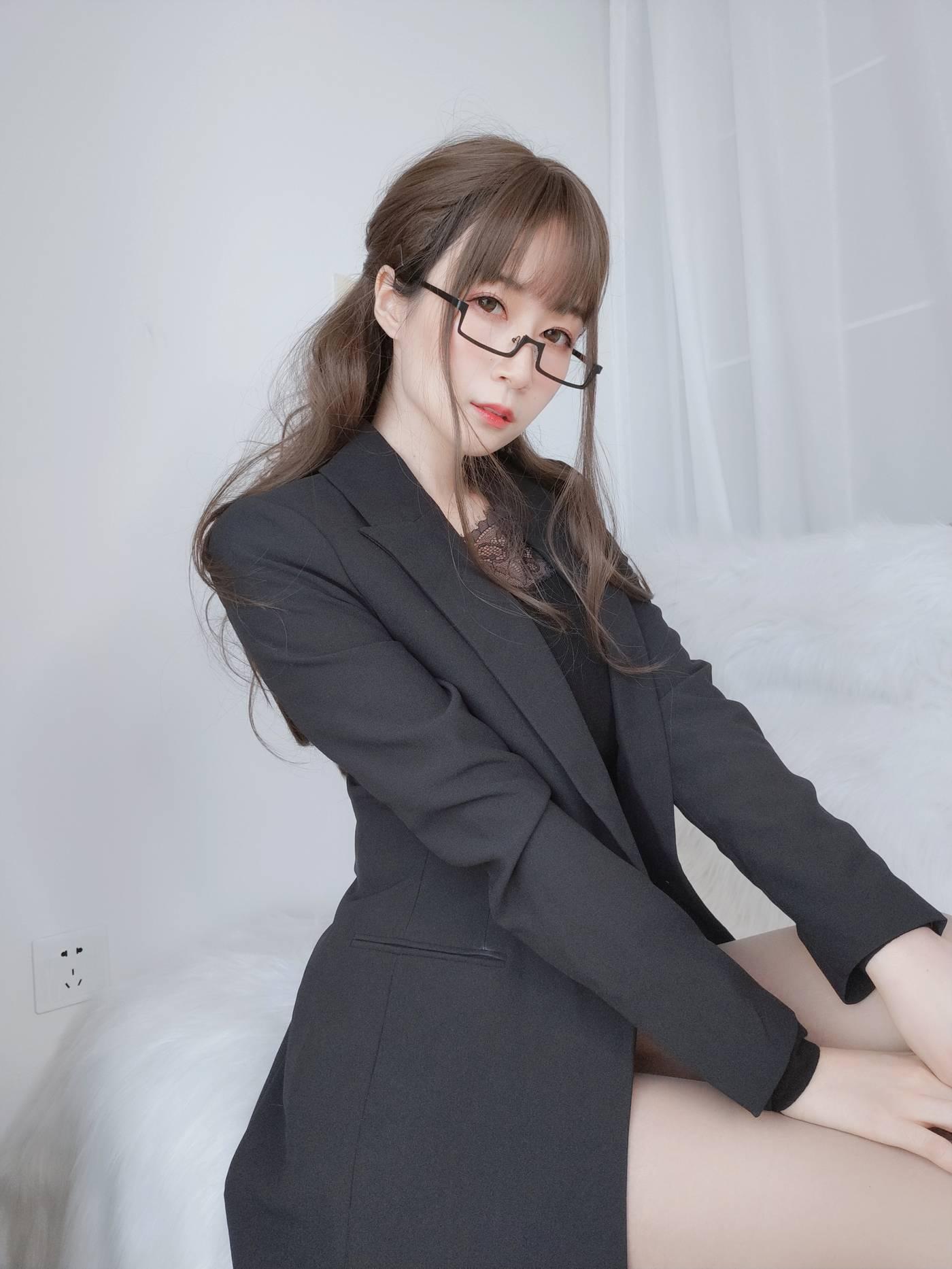 白银81 – NO.47 黑西服 [136P]插图