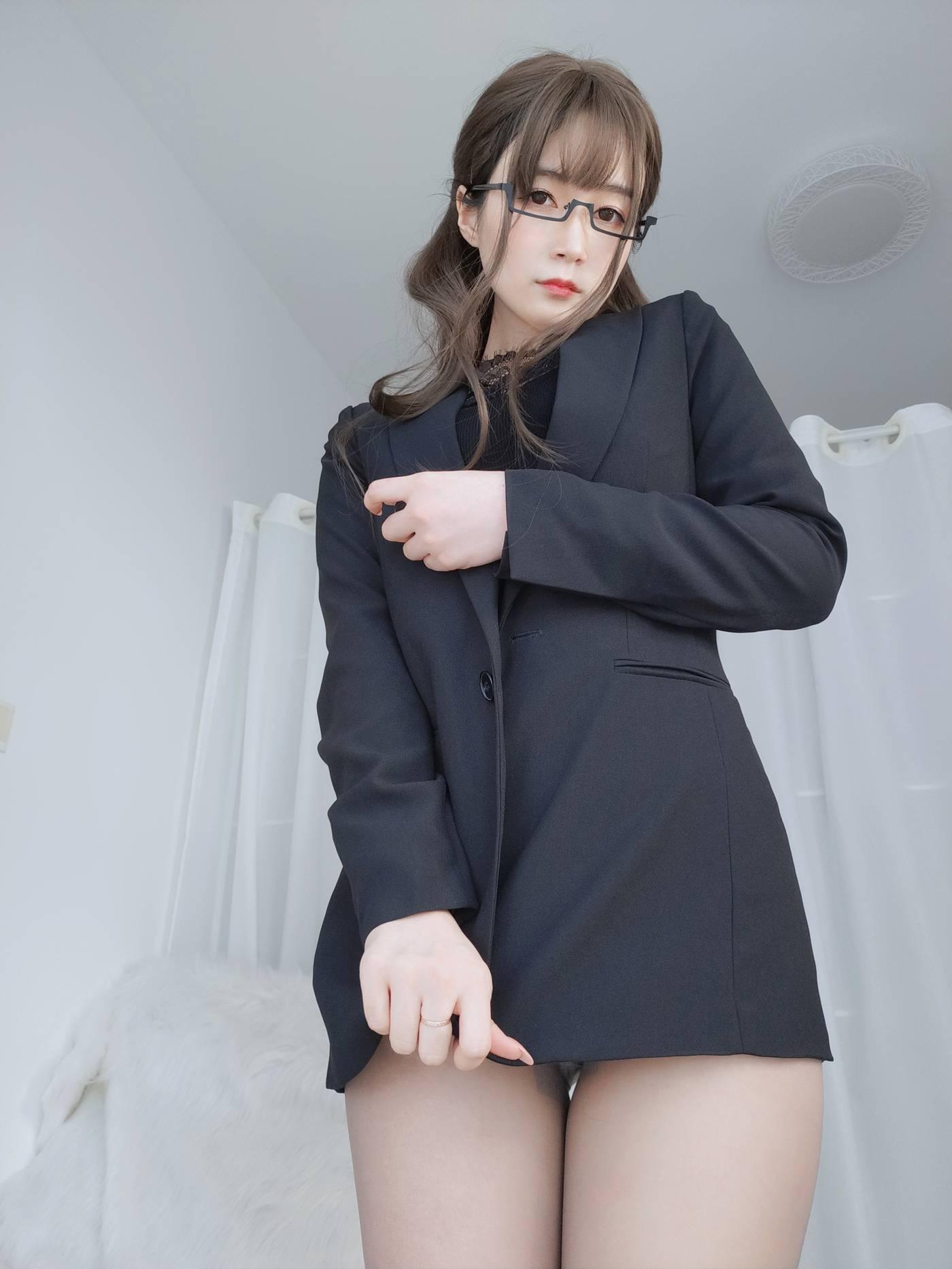 白银81 – NO.47 黑西服 [136P]插图4