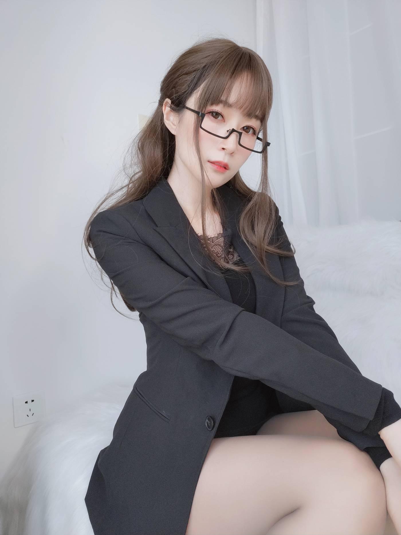 白银81 – NO.47 黑西服 [136P]插图8