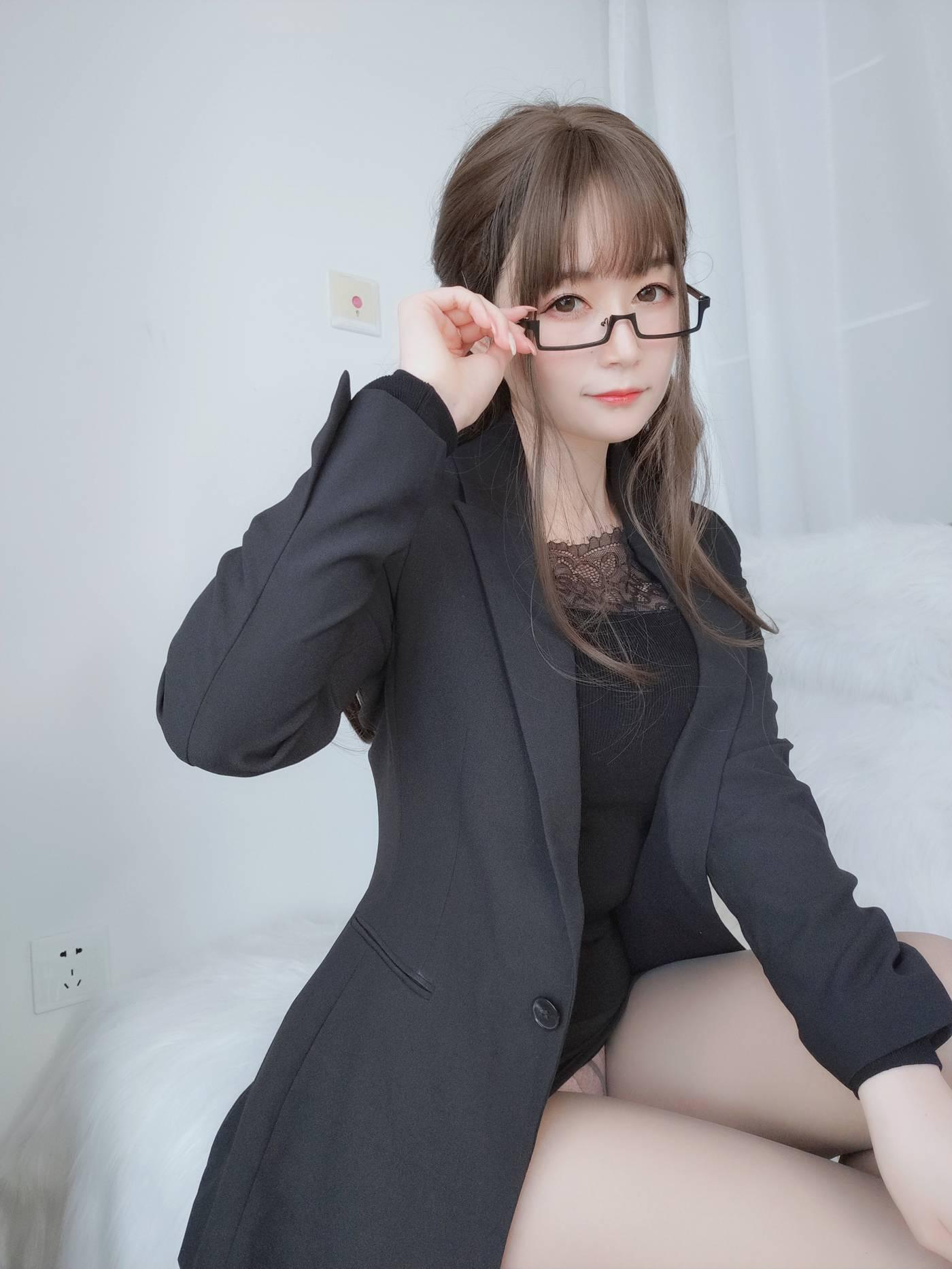 白银81 – NO.47 黑西服 [136P]插图