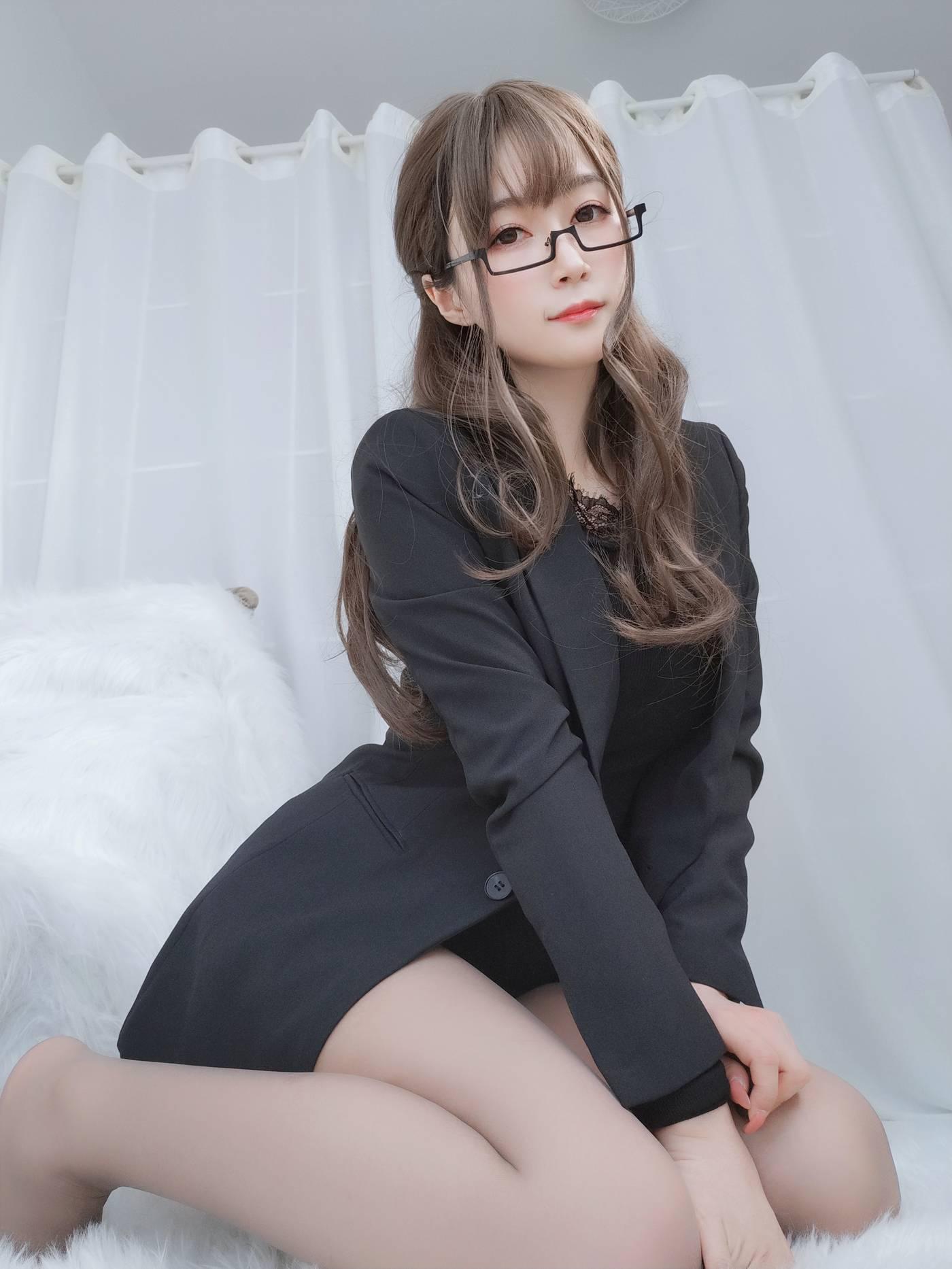 白银81 – NO.47 黑西服 [136P]插图1