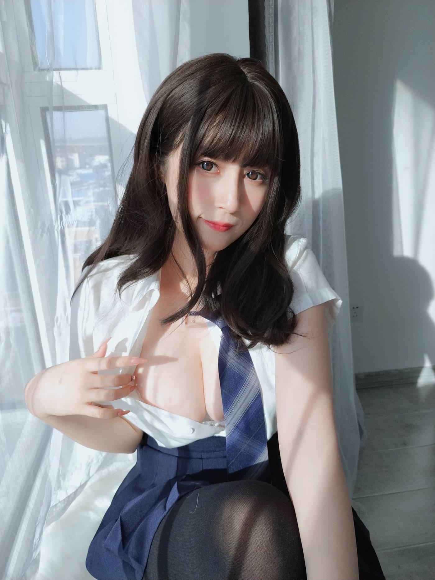 白银81 – NO.81 2022年03月会员合集 (全19期) -2022-03-30 厚长筒袜下的裤子[13P]插图