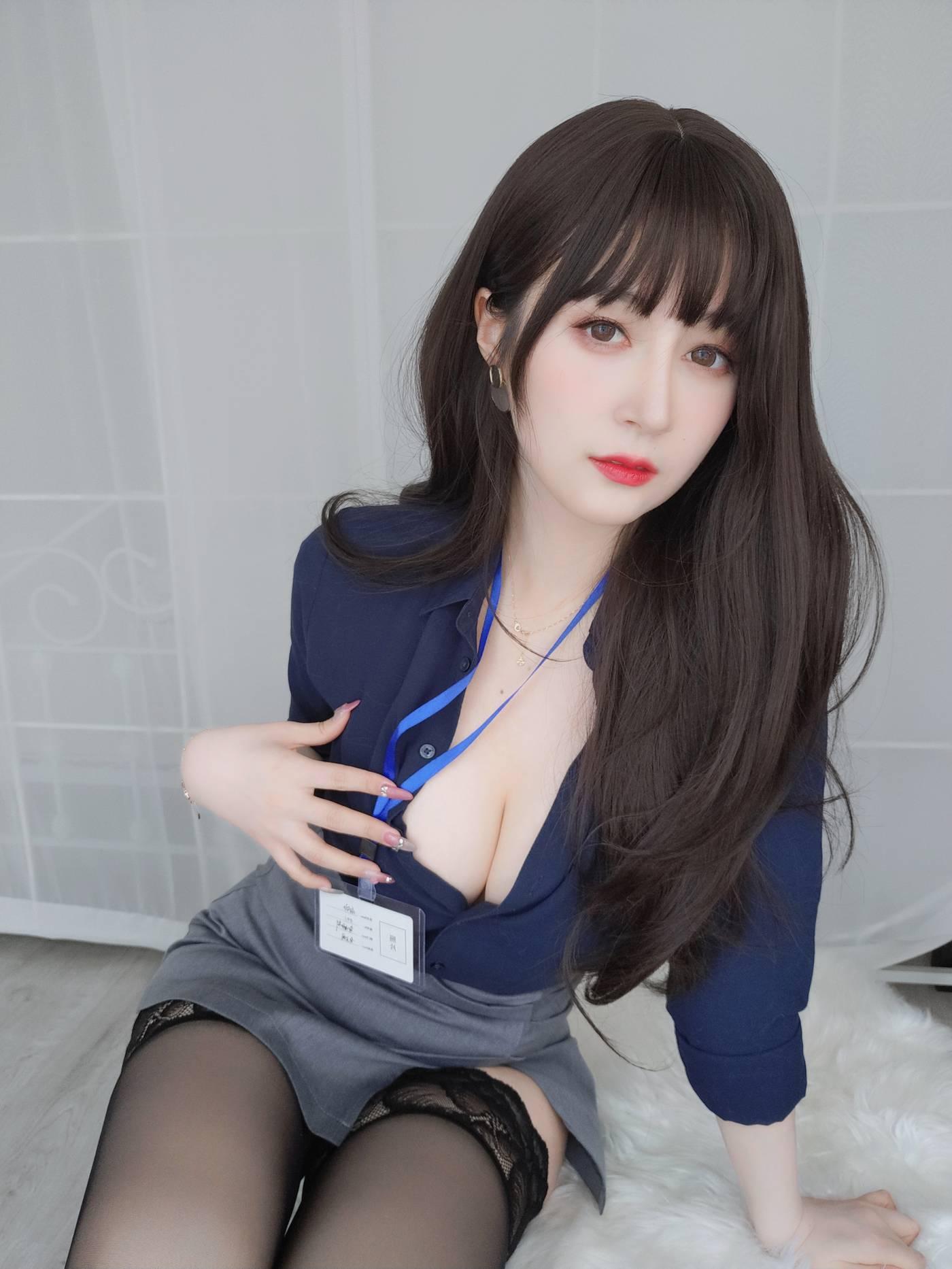 白银81 – NO.86 2022年12月会员部分合集 (31期) -20221213【白银81】大胆に着る[15p-39M][15P]插图3