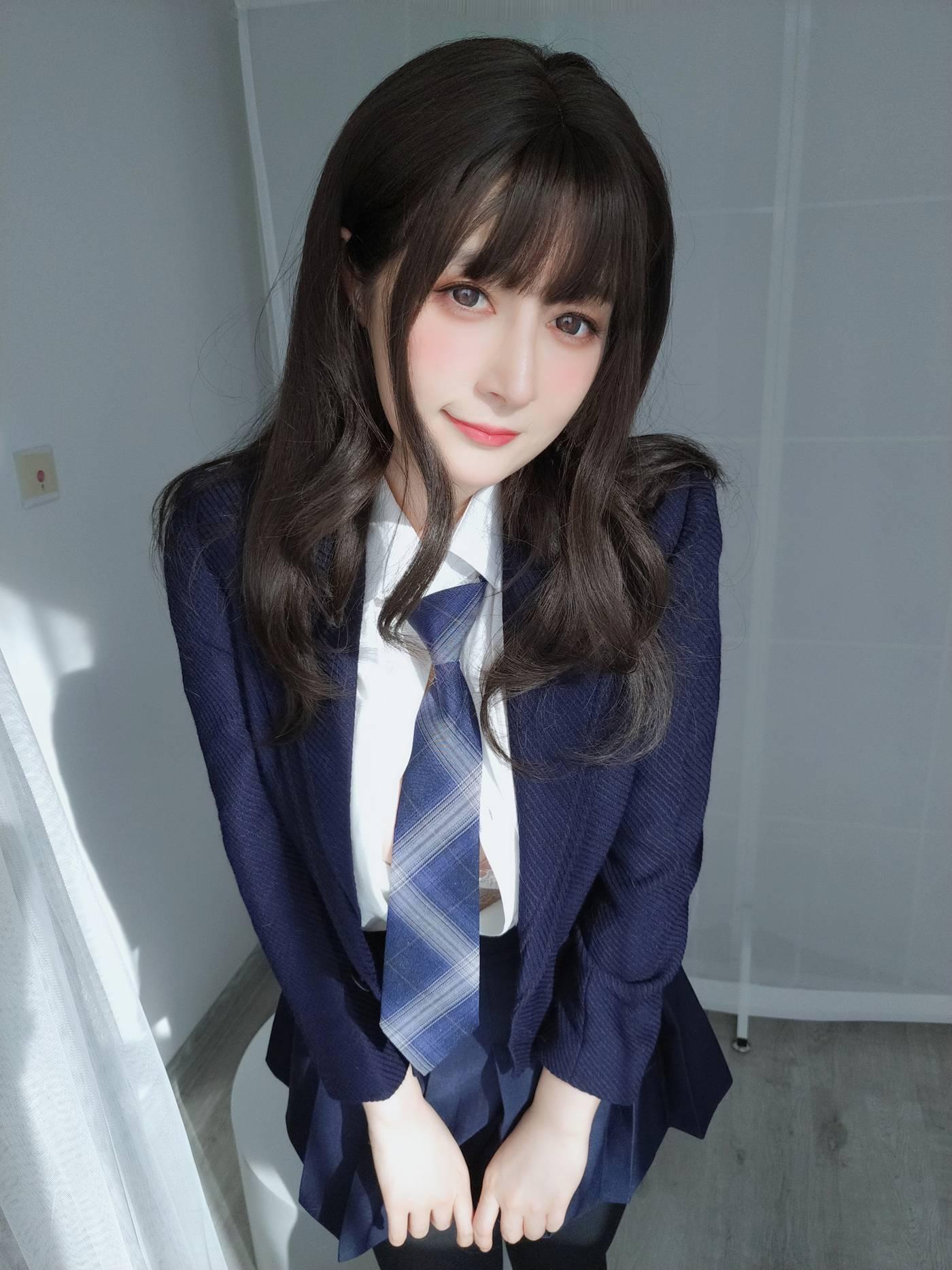 白银81 – NO.81 2022年03月会员合集 (全19期) -2022-03-29 衬衫上的第二个扣子不见了 2[15P]插图2