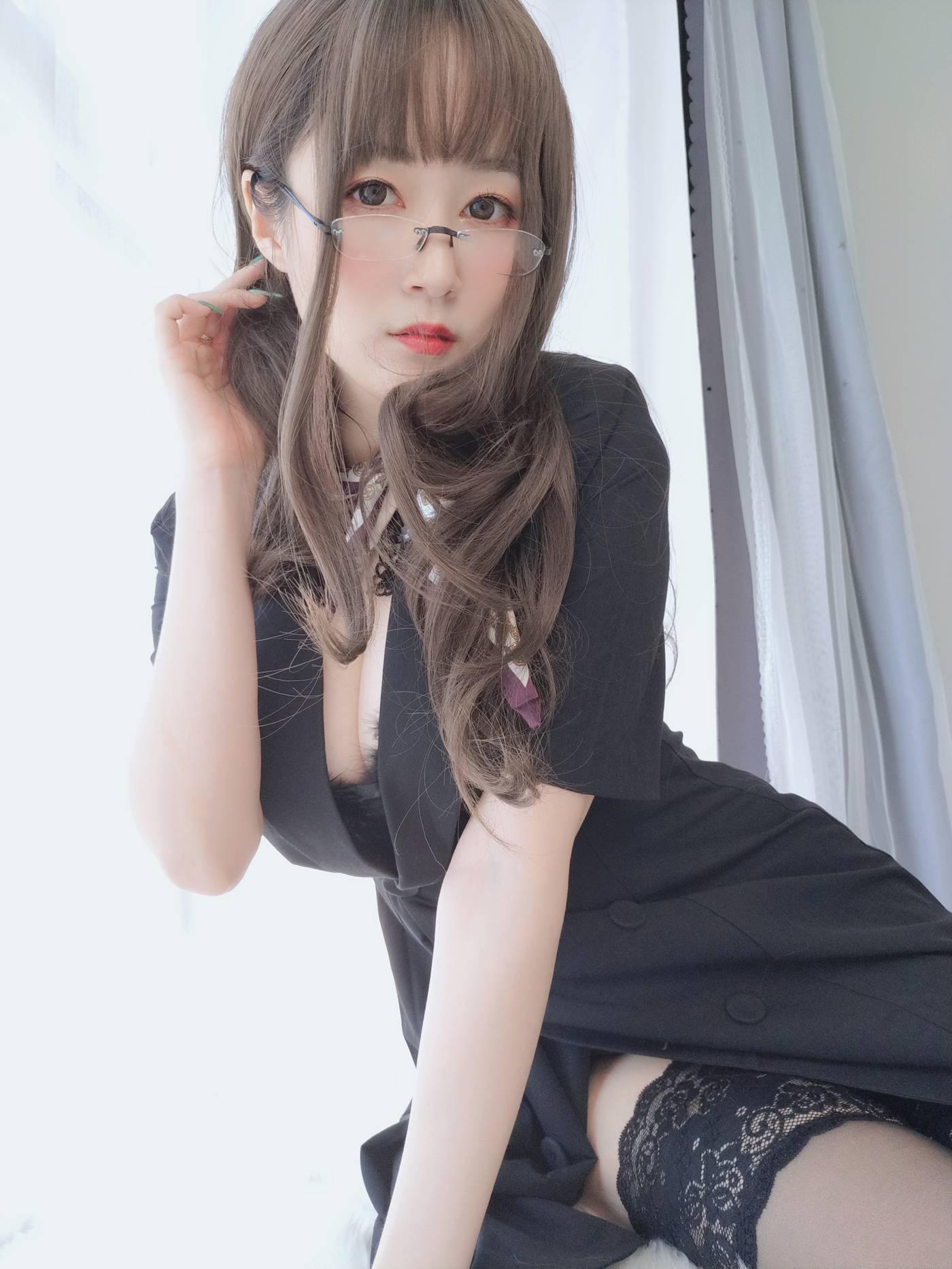 白银81 – NO.32 OL下的内衣 [124P]插图1