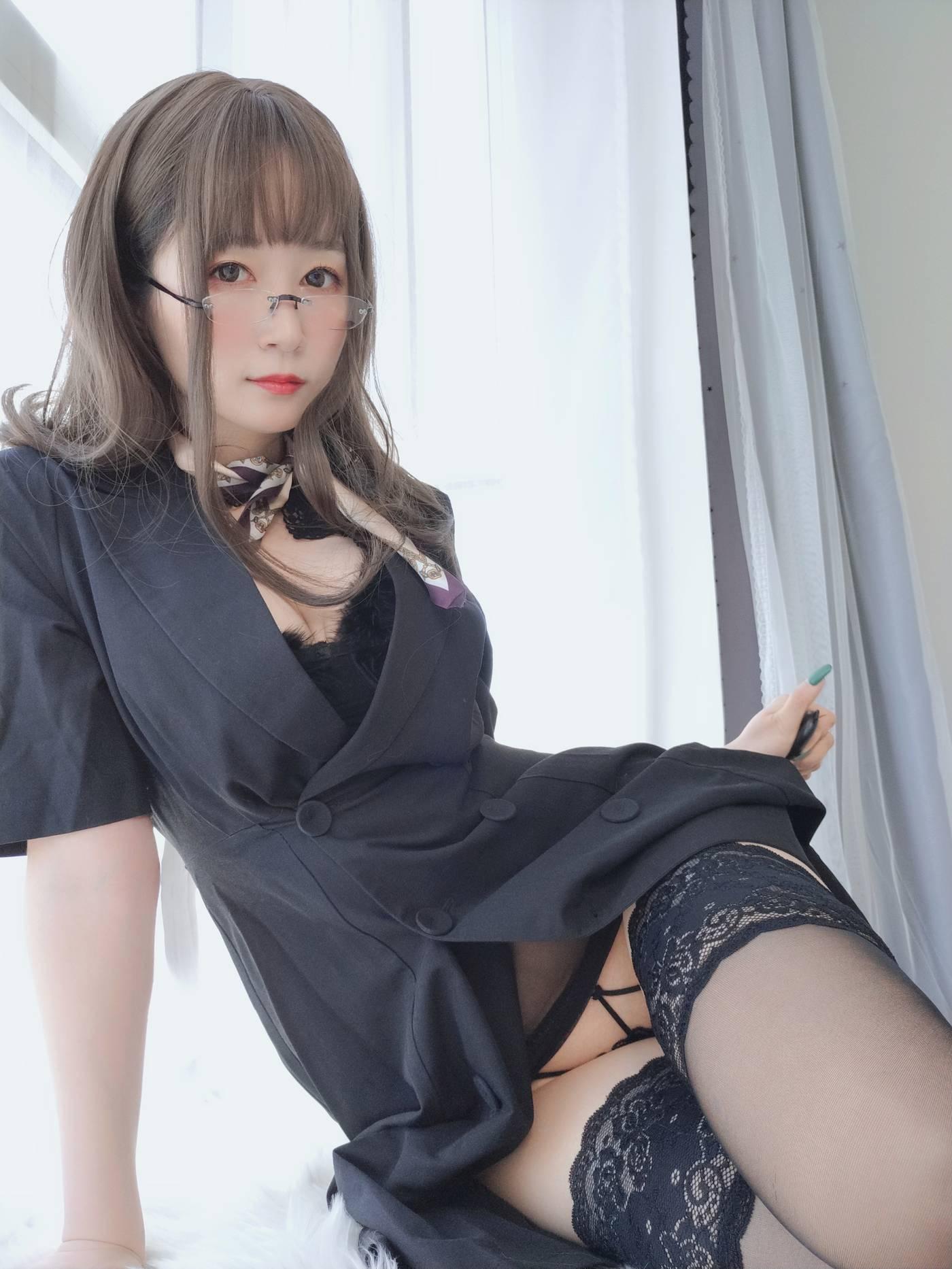 白银81 – NO.32 OL下的内衣 [124P]插图2