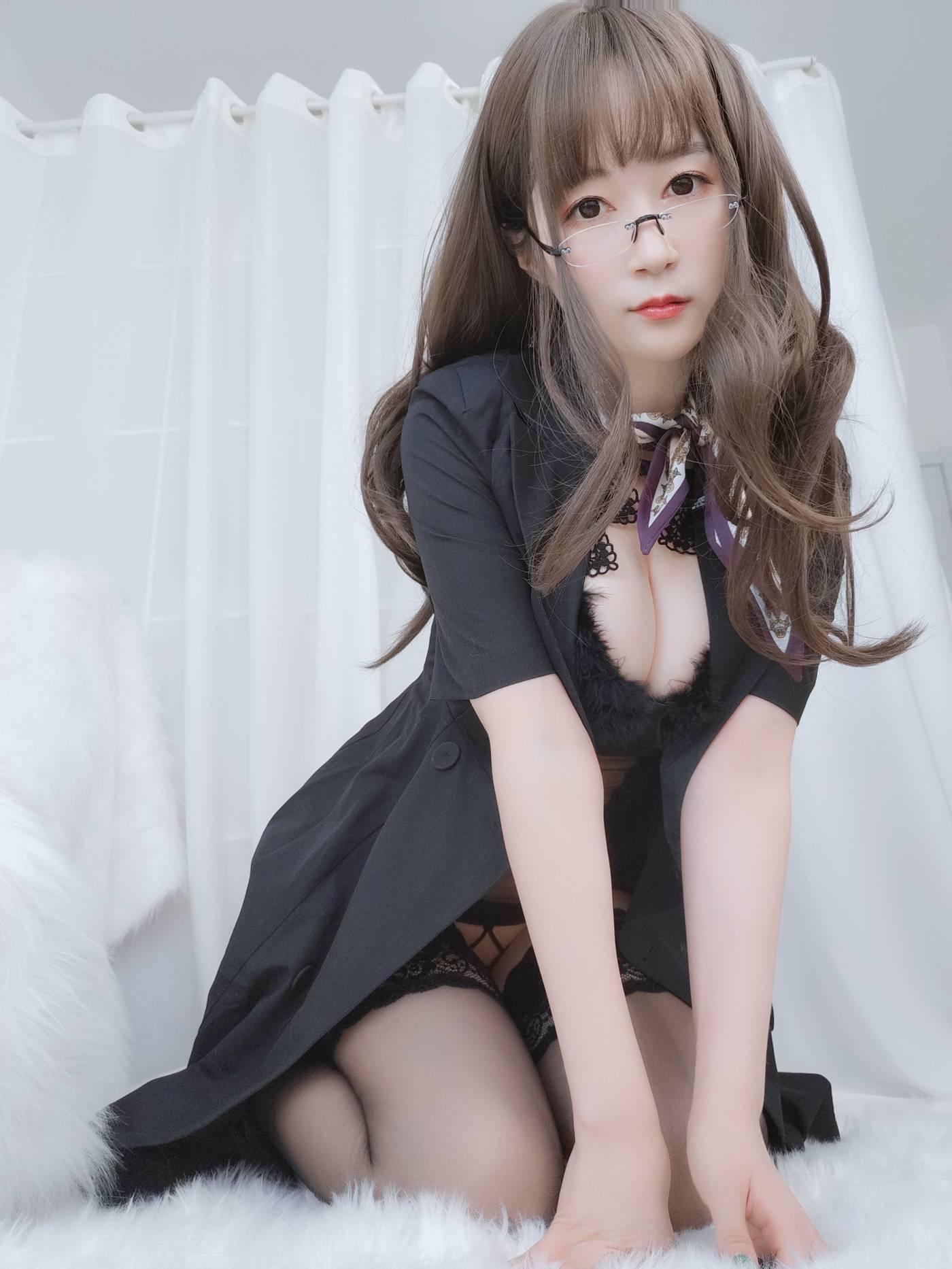 白银81 – NO.32 OL下的内衣 [124P]插图9
