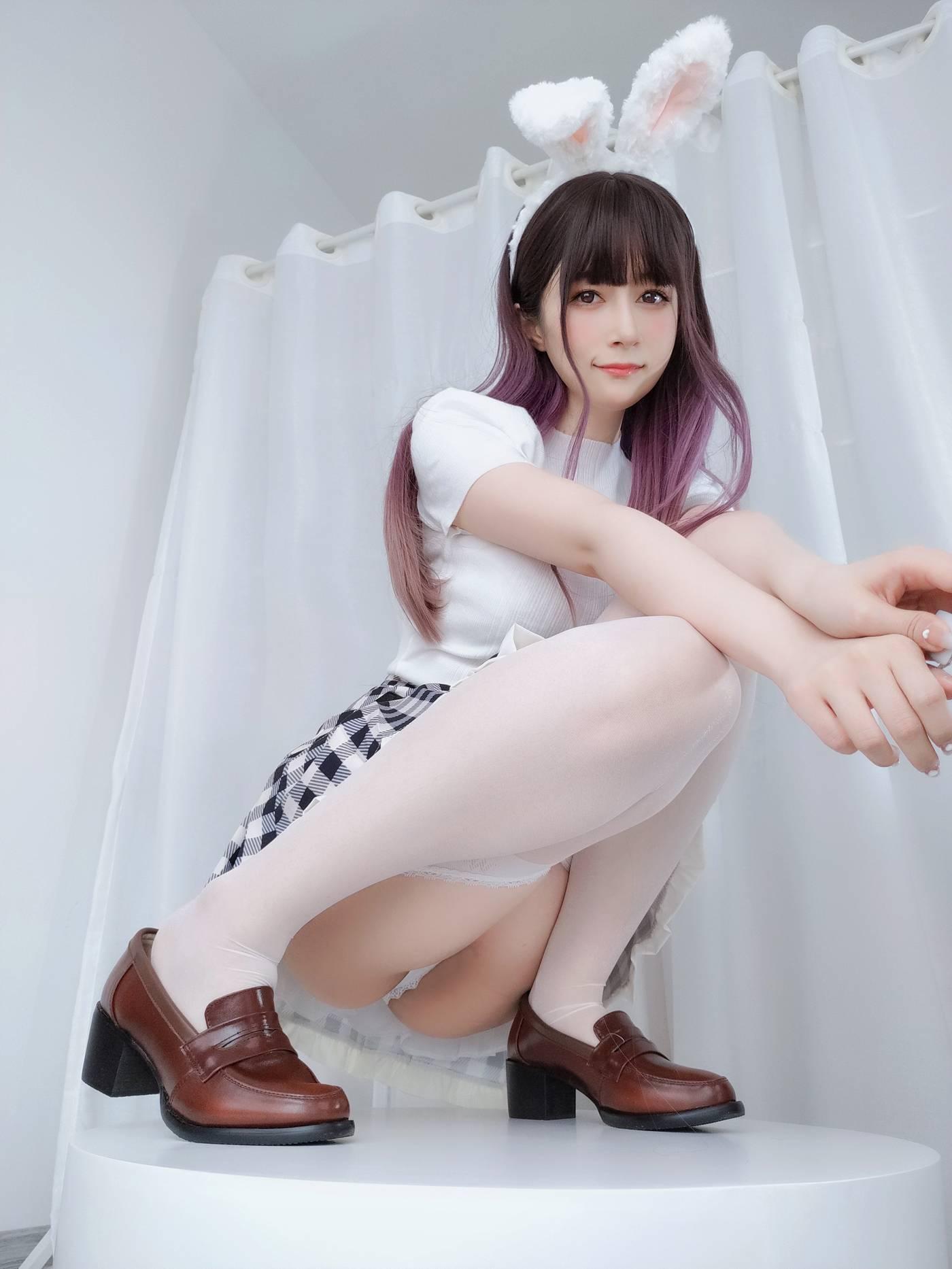 白银81 – 自撮り Vol.60 (動画入り) [169P]插图
