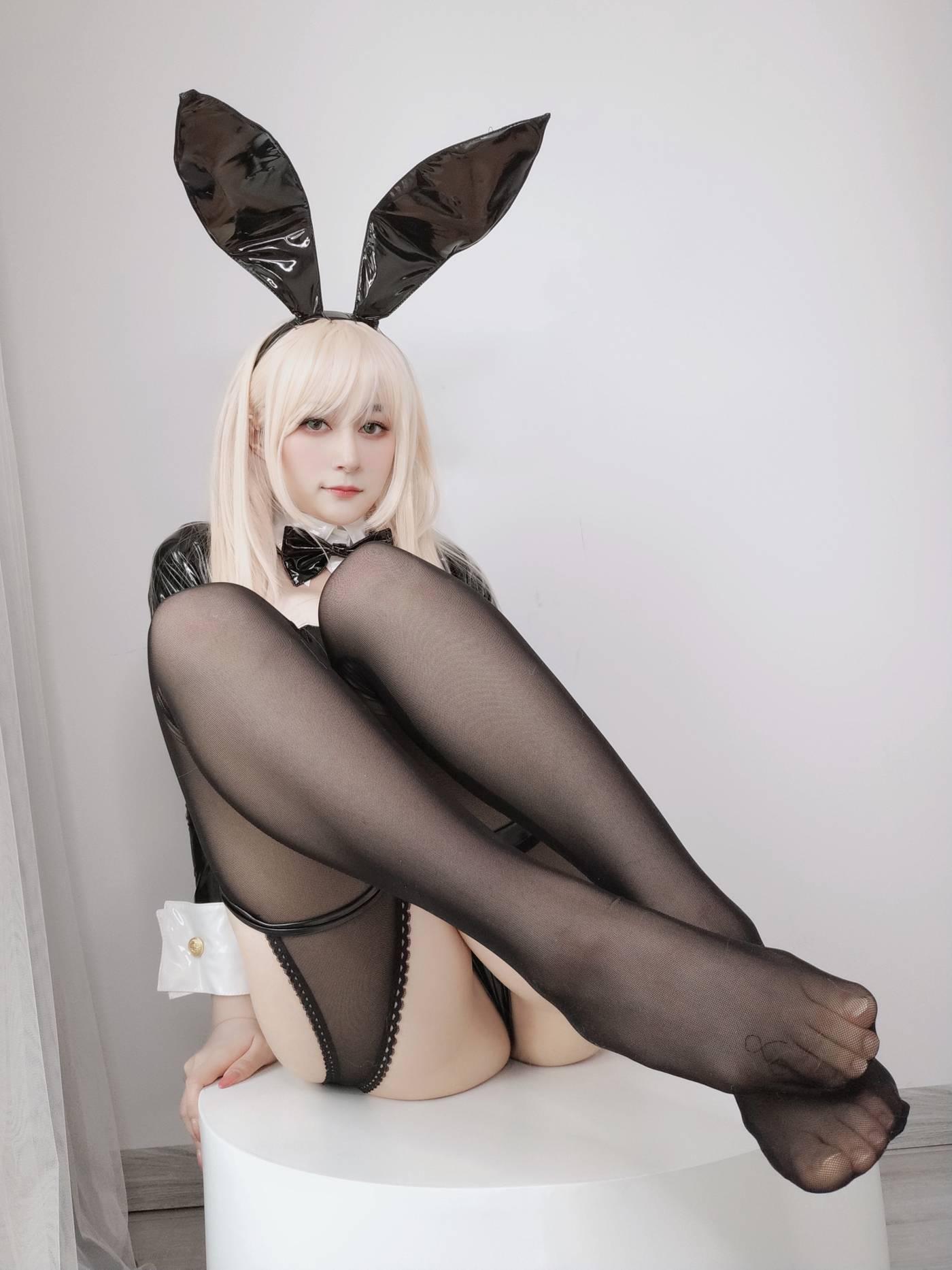 白银81 – NO.82 2022年09月会员合集 (24期) -016： バニーガールの足2[15p-36M][15P]插图6