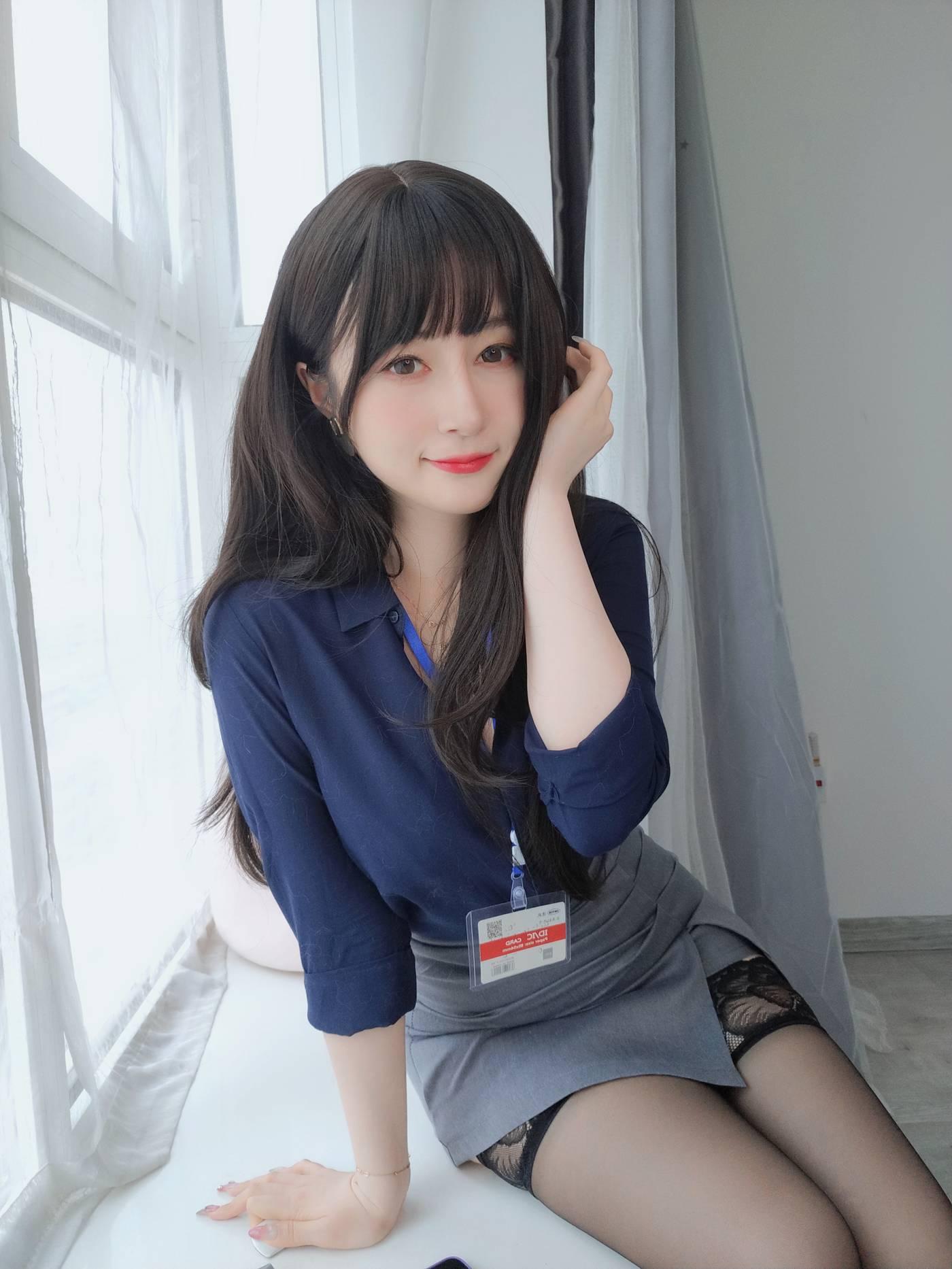 白银81 – NO.86 2022年12月会员部分合集 (31期) -20221208【白银81】新しく来た女性同僚はとても大胆です[15p-40M][15P]插图9