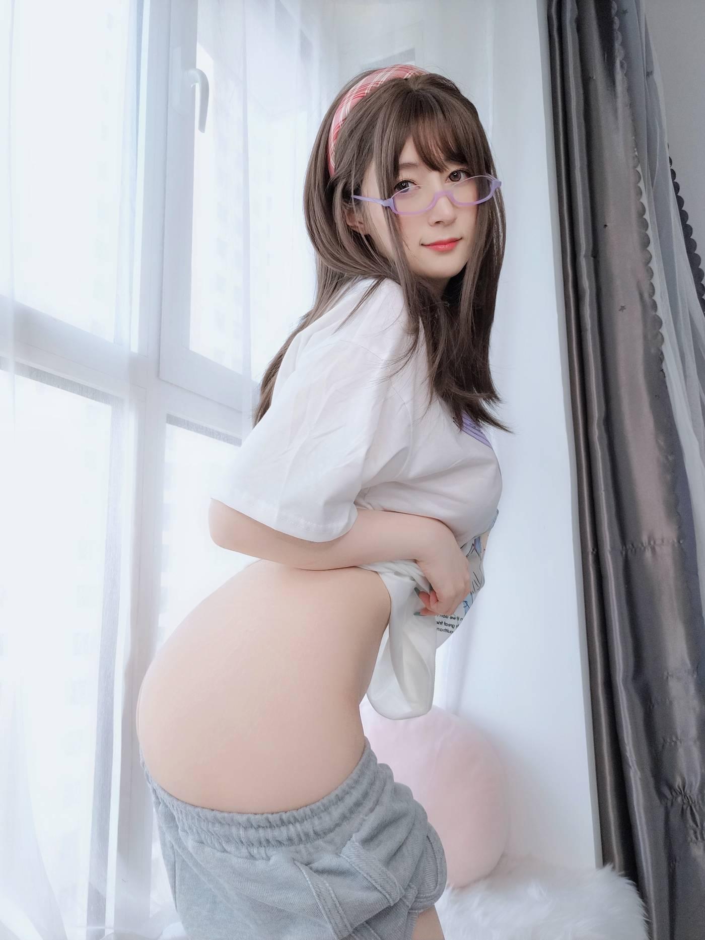 白银81 – NO.65 宅家女友 [59P]插图