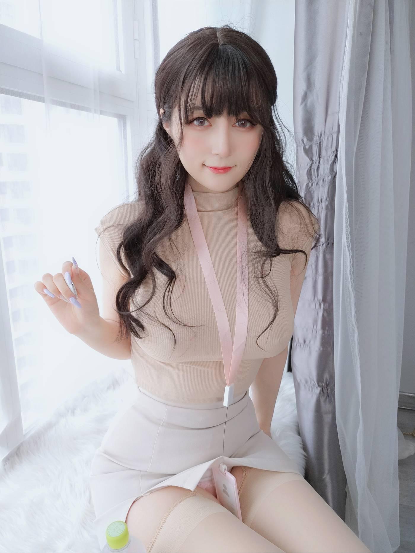 白银81 – NO.71 10月会员合集 (11期) -10月18 水を飲みますか、先輩[22P]插图1