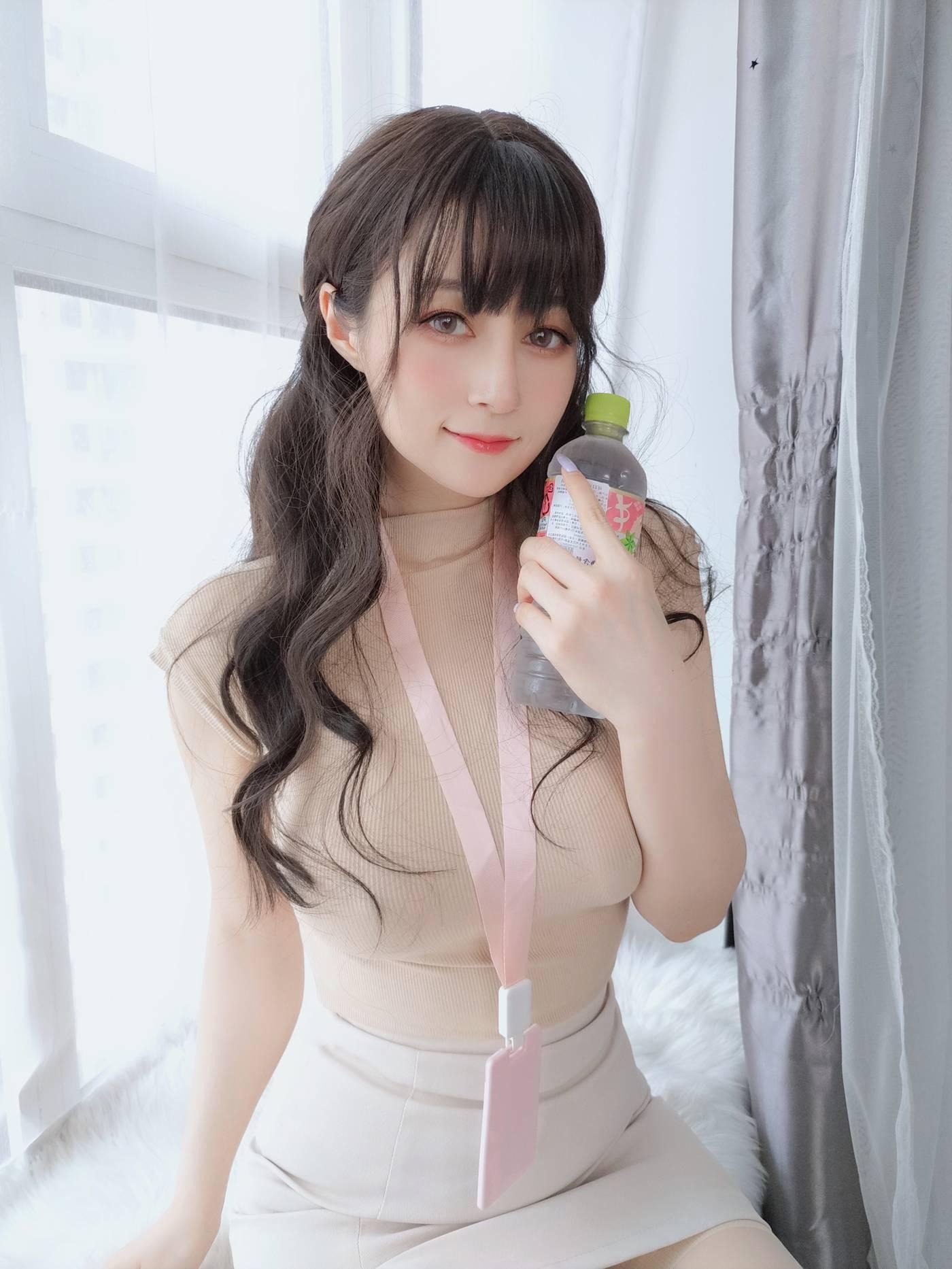 白银81 – NO.71 10月会员合集 (11期) -10月18 水を飲みますか、先輩[22P]插图6