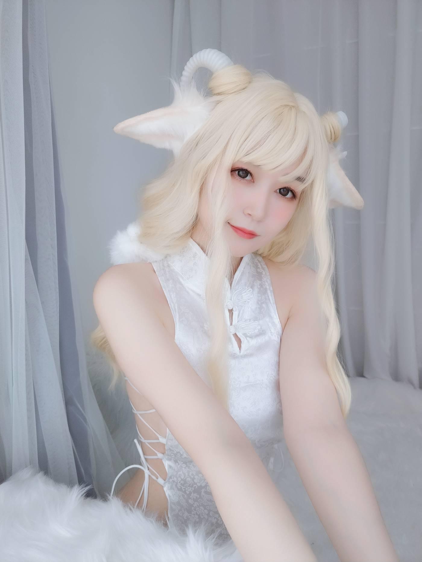 白银81 – NO.54 -白旗袍 [101P]插图5