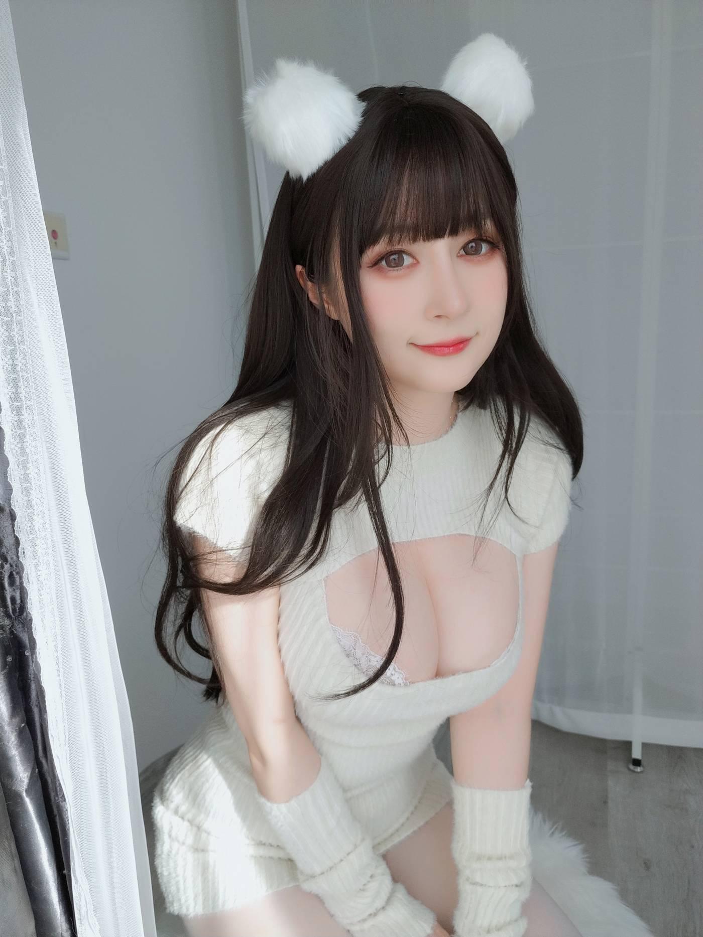 白银81 – NO.84 2022年07月会员部分合集 (2期) -2022-07-05 白い真珠 [86P3V-267.13MB][86P]插图