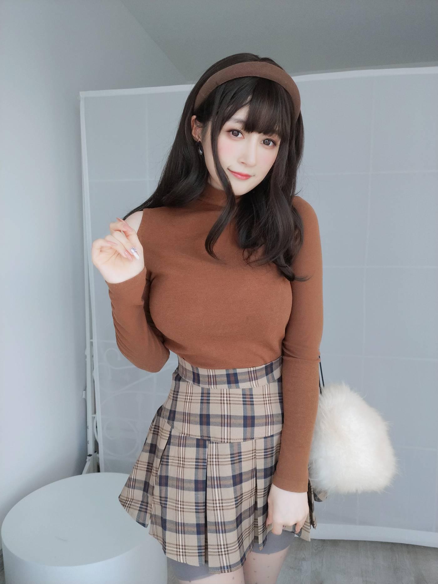 白银81 – NO.81 2022年03月会员合集 (全19期) -2022-03-11 冬天的便服[13P]插图