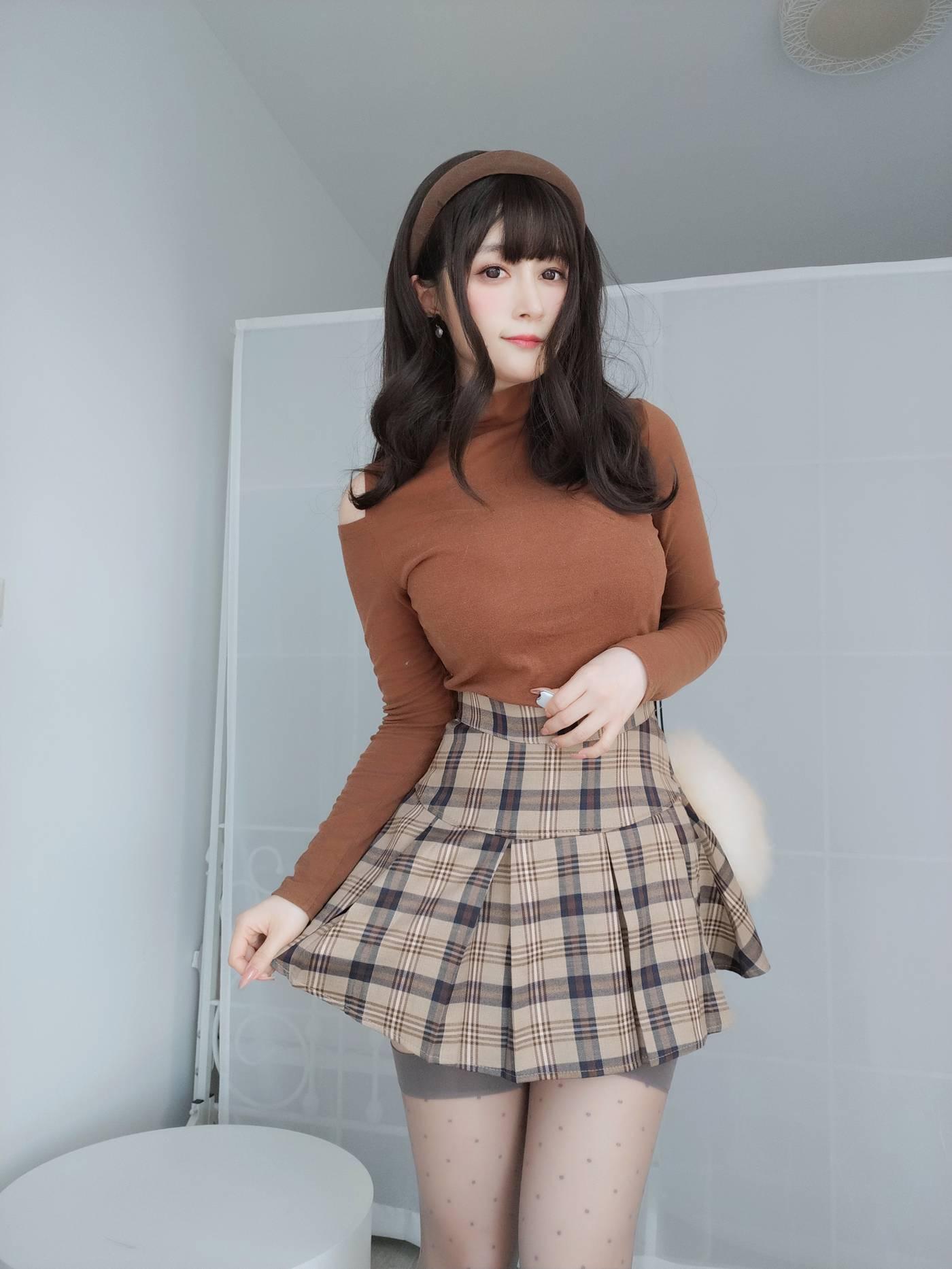 白银81 – NO.81 2022年03月会员合集 (全19期) -2022-03-11 冬天的便服[13P]插图2
