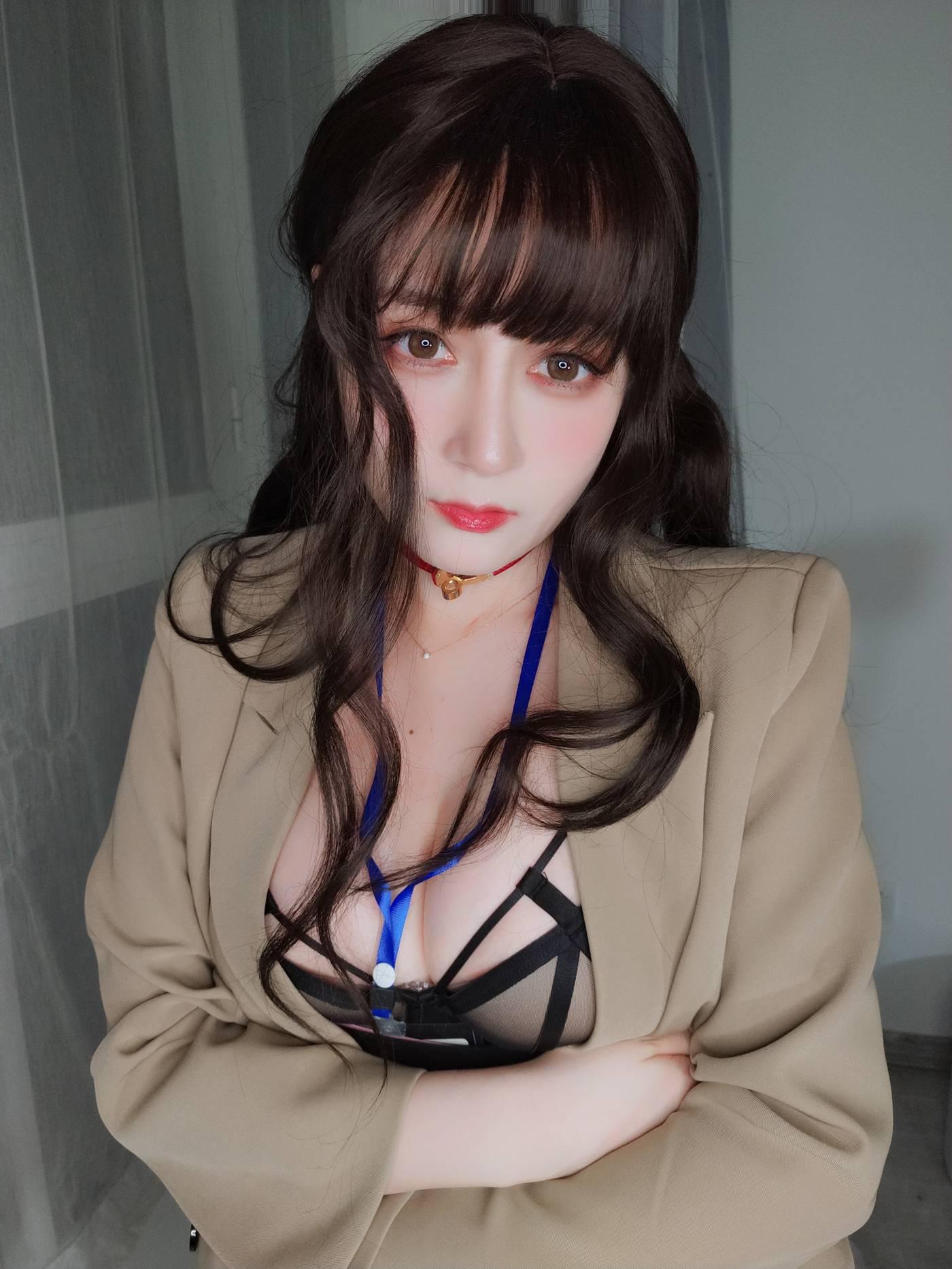 白银81 – NO.74 2022年01月会员合集 (17期) -女性上司と一緒に残業中[39P]插图5