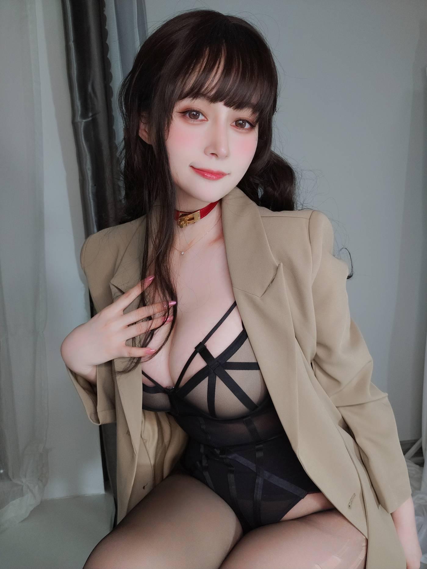 白银81 – NO.74 2022年01月会员合集 (17期) -女性上司と一緒に残業中[39P]插图2