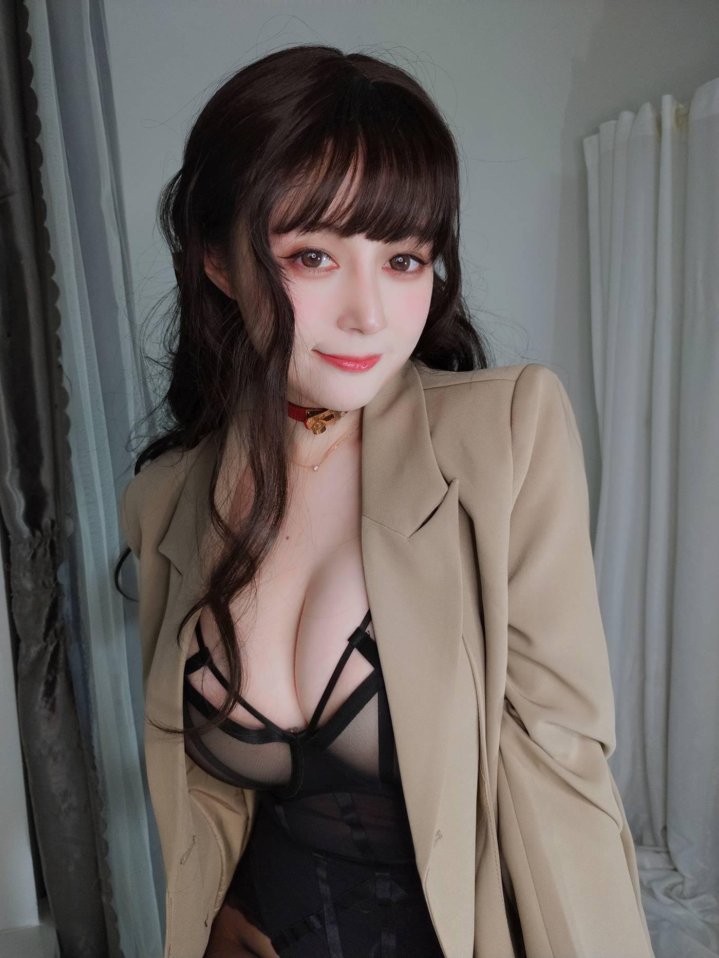 白银81 – NO.74 2022年01月会员合集 (17期) -女性上司と一緒に残業中[39P]插图7