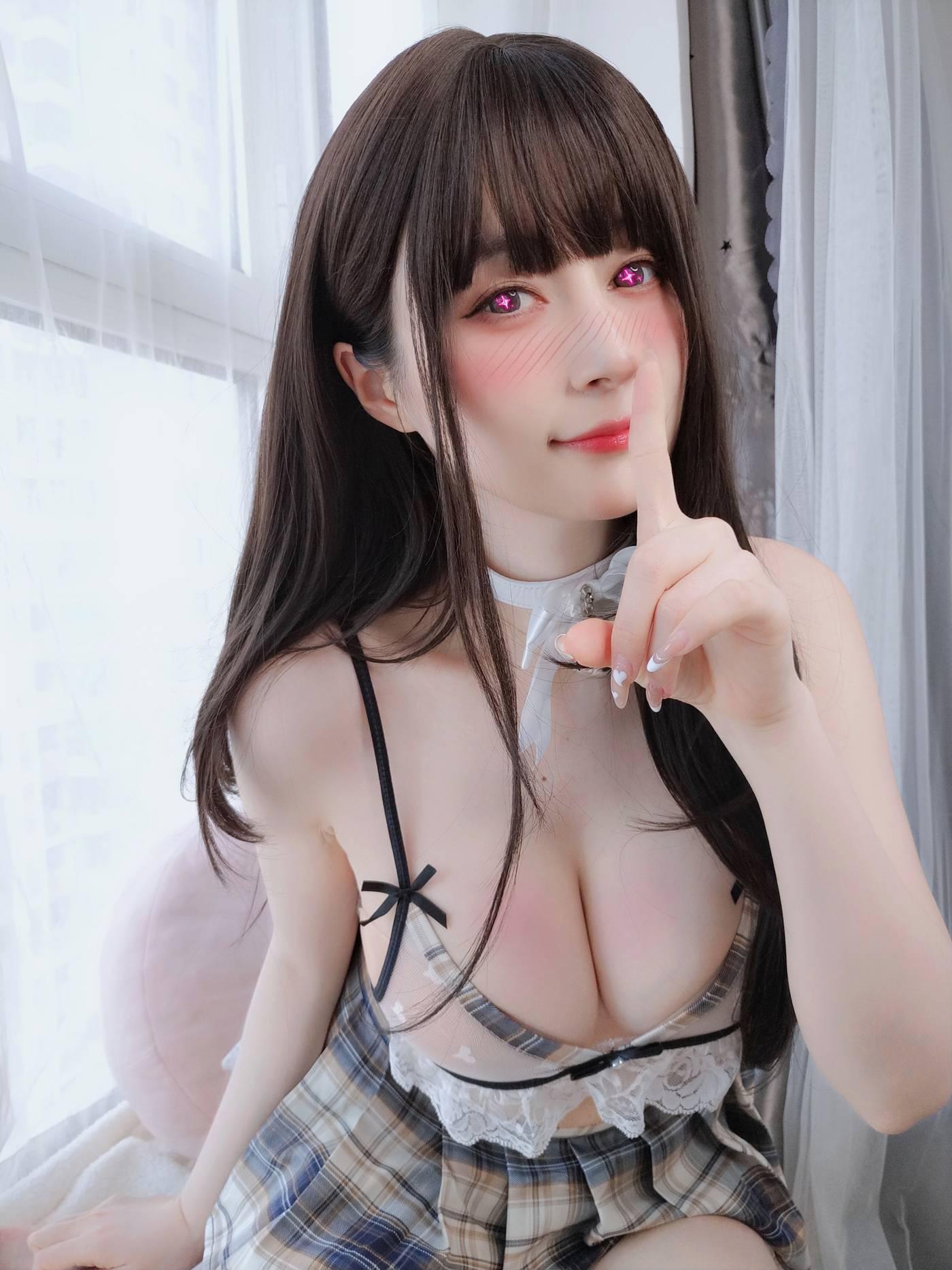 白银81 – NO.84 2022年07月会员部分合集 (2期) -2022-07-16 透明制服 [90P3V-283.03MB][90P]插图4