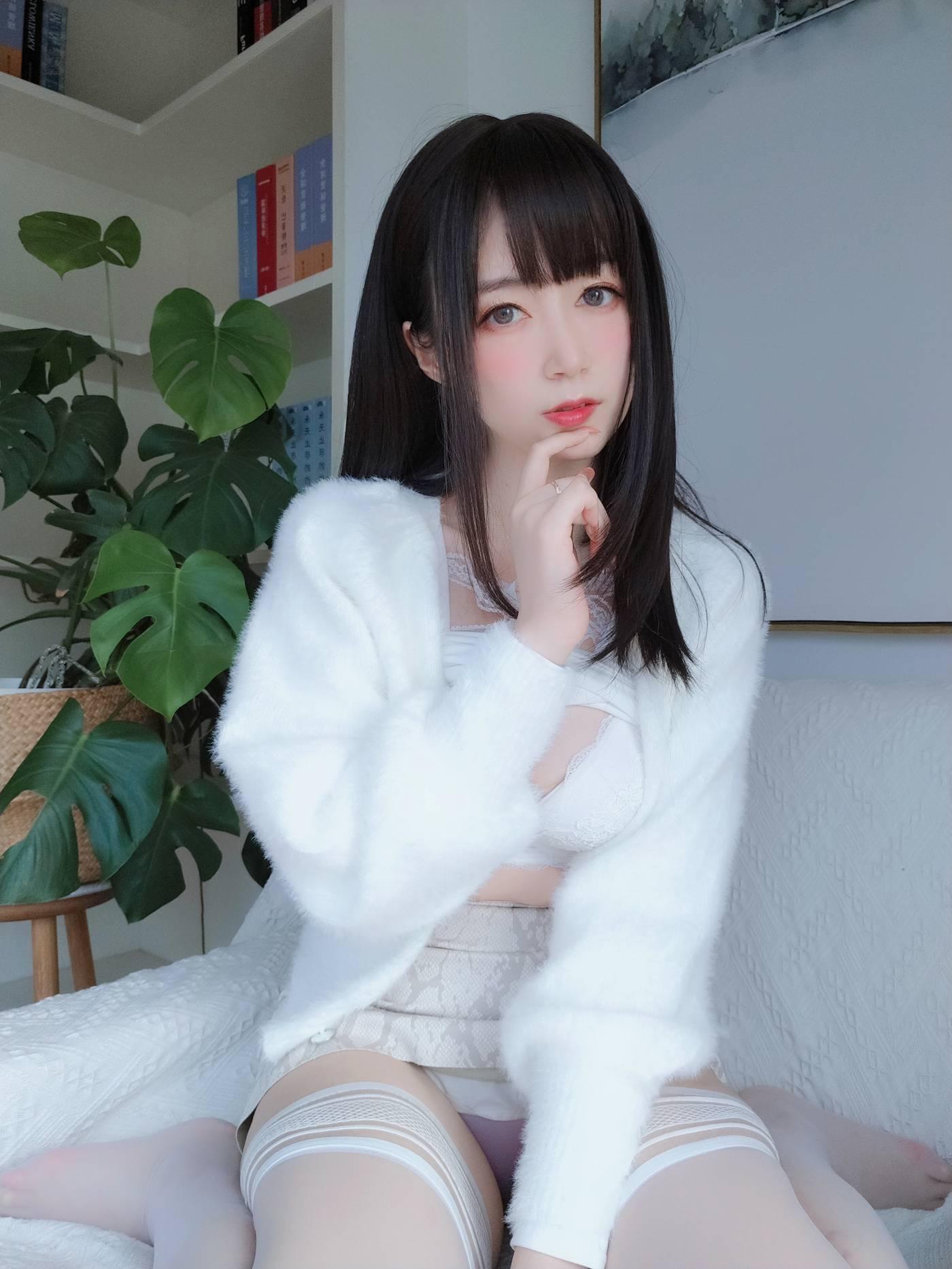 白银81 – 自撮り Vol.47 (動画入り) [121P]插图1