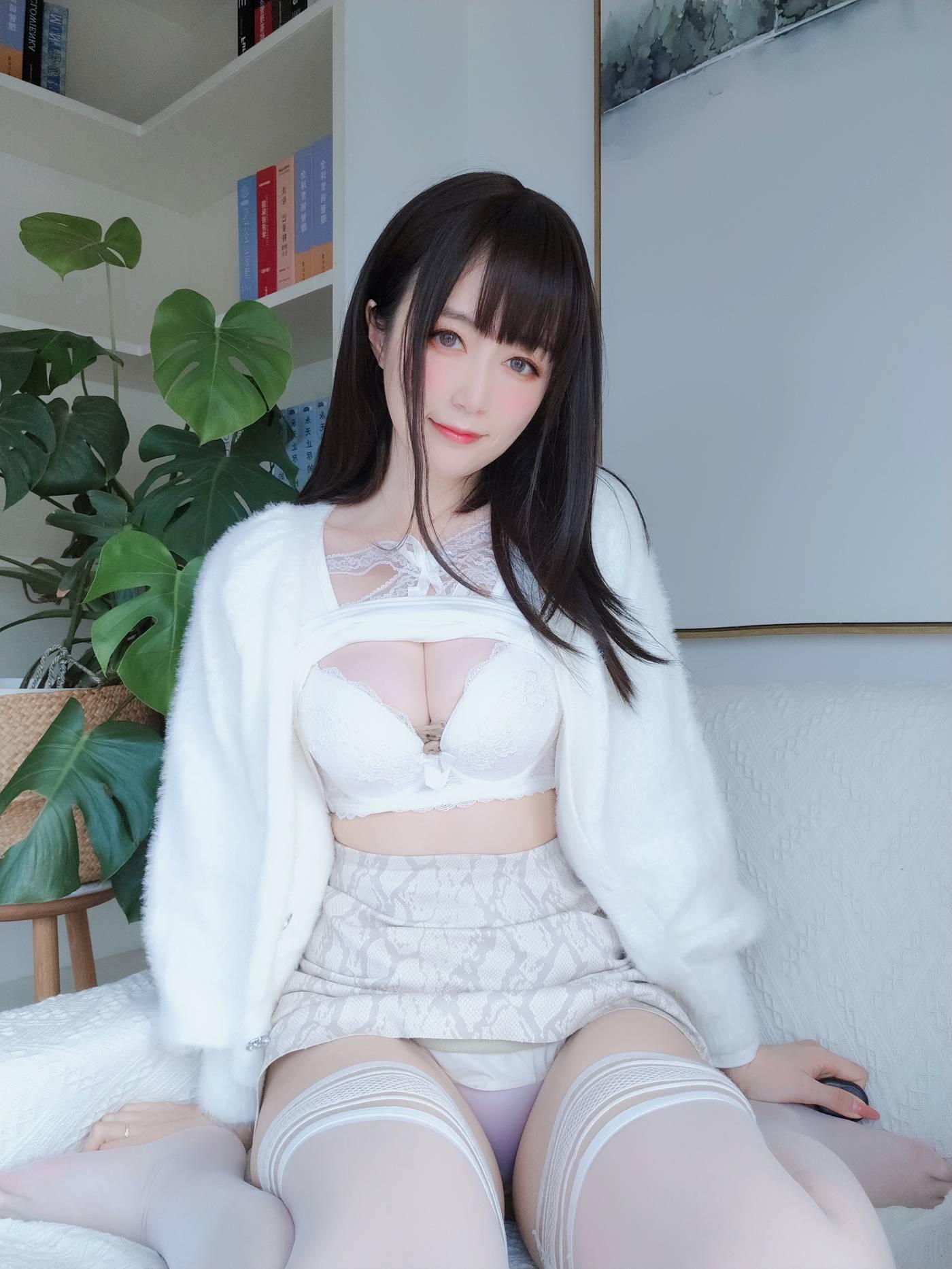 白银81 – 自撮り Vol.47 (動画入り) [121P]插图2