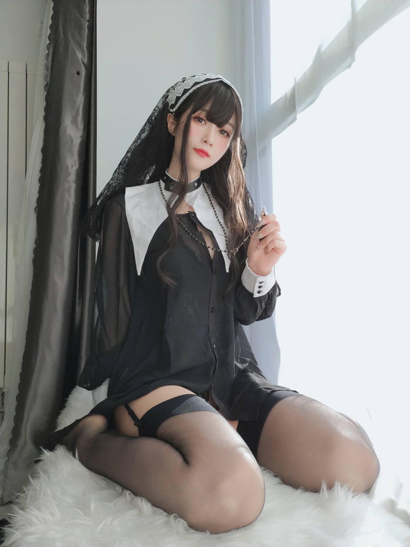 白银81 – NO.61 蕾丝修女 [86P]插图2