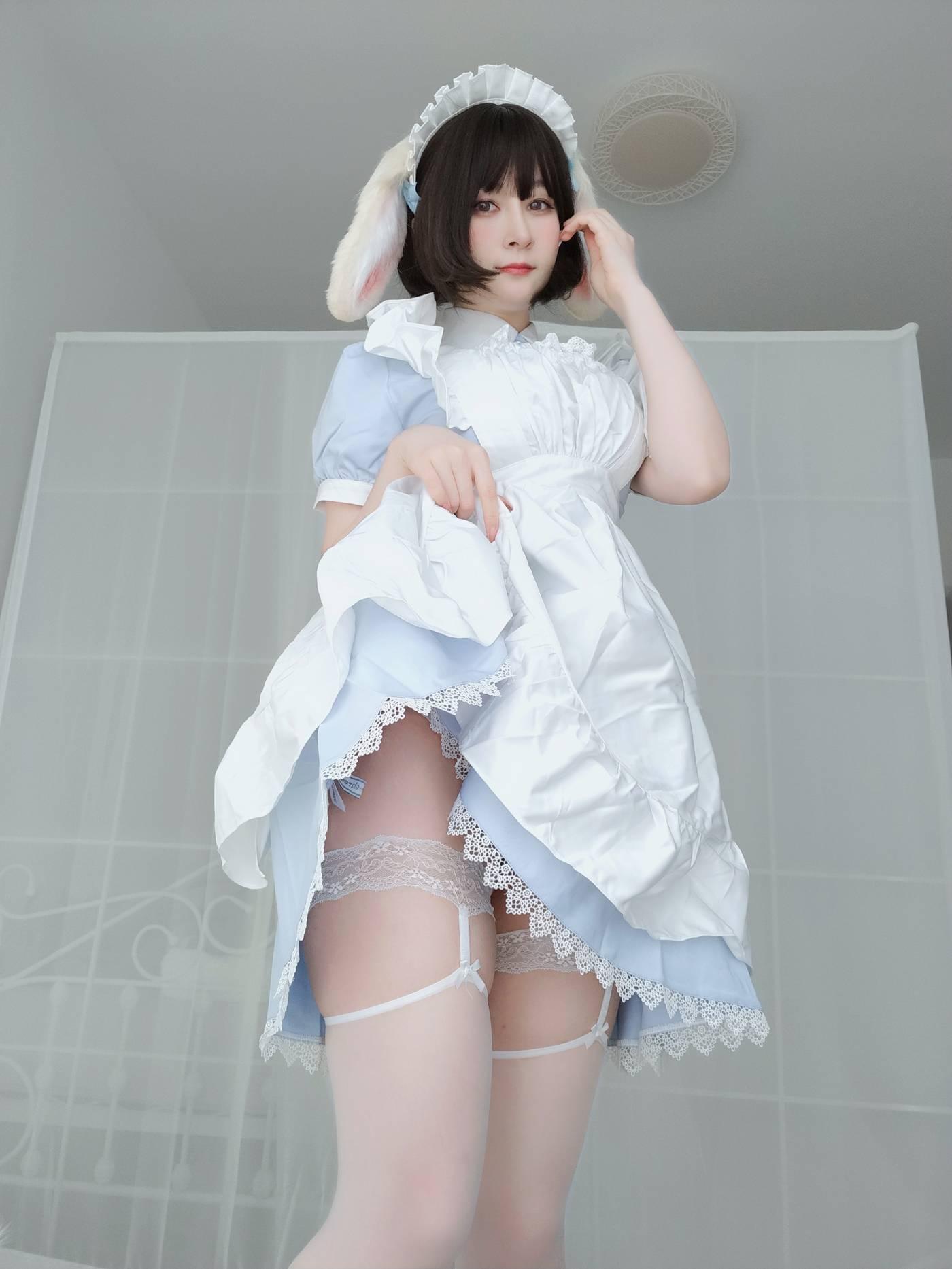 白银81 – NO.80 2022年02月会员合集 (全16期) -2022-02-07 睡在床上的奶牛妹妹[14P]插图3