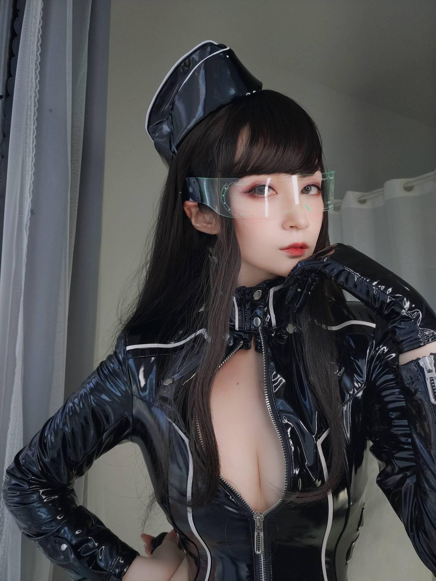 白银81 – NO.48 通讯官 [147P]插图1