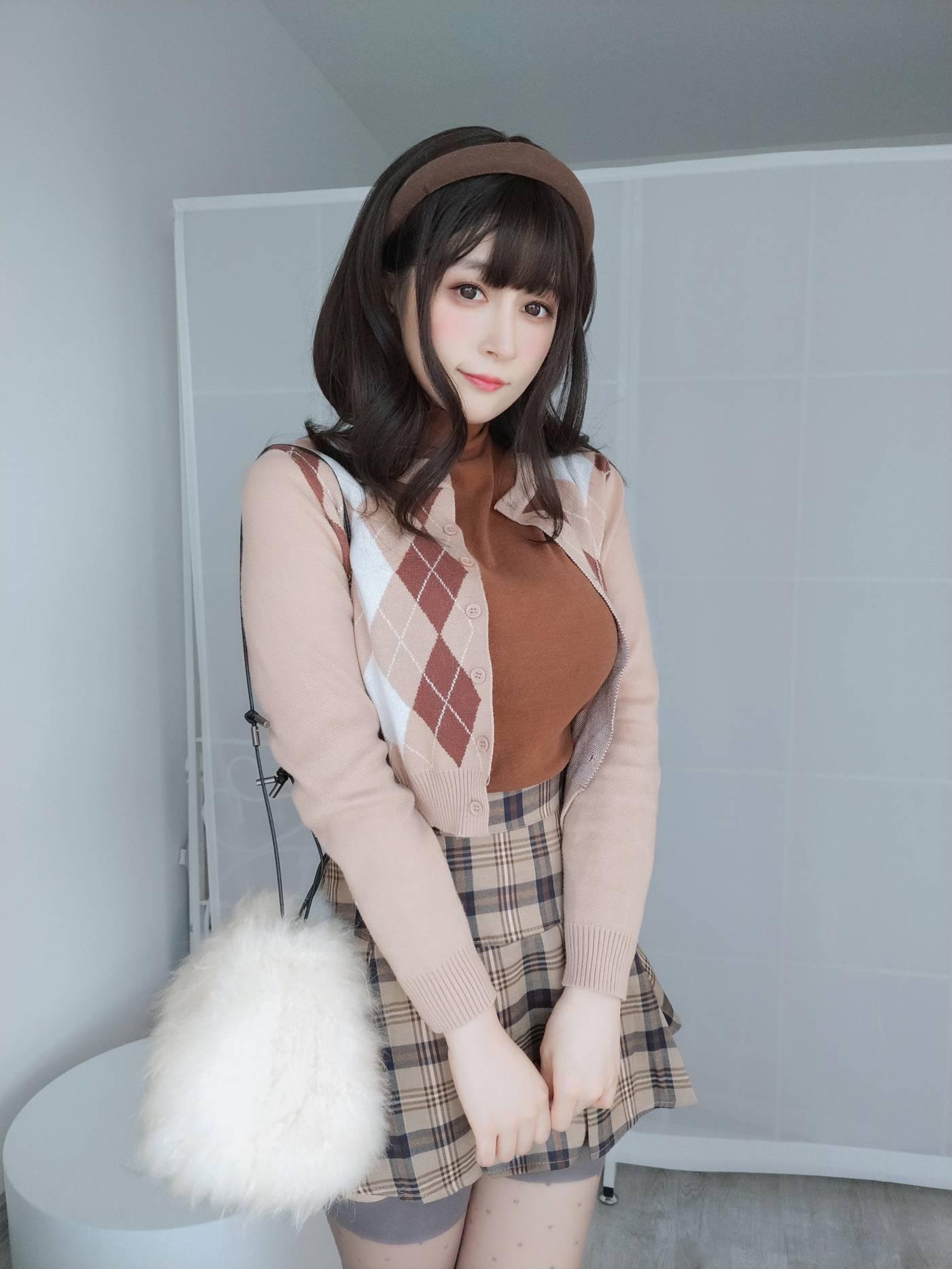 白银81 – NO.81 2022年03月会员合集 (全19期) -2022-03-12 冬天的便服 2[16P]插图2