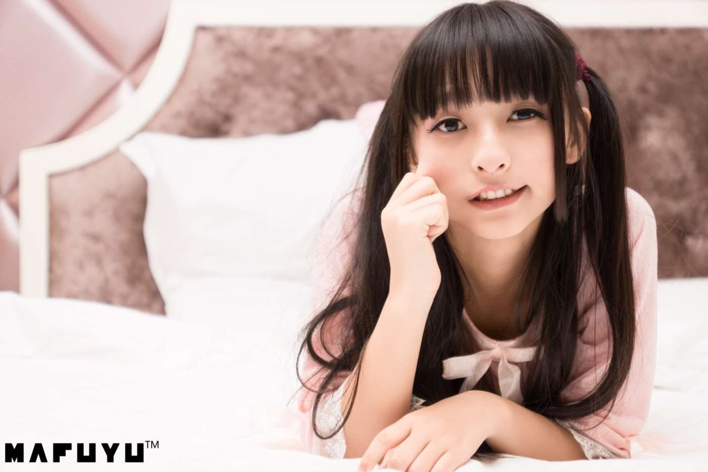 神楽坂真冬  粉白条纹系列 [106P]插图1